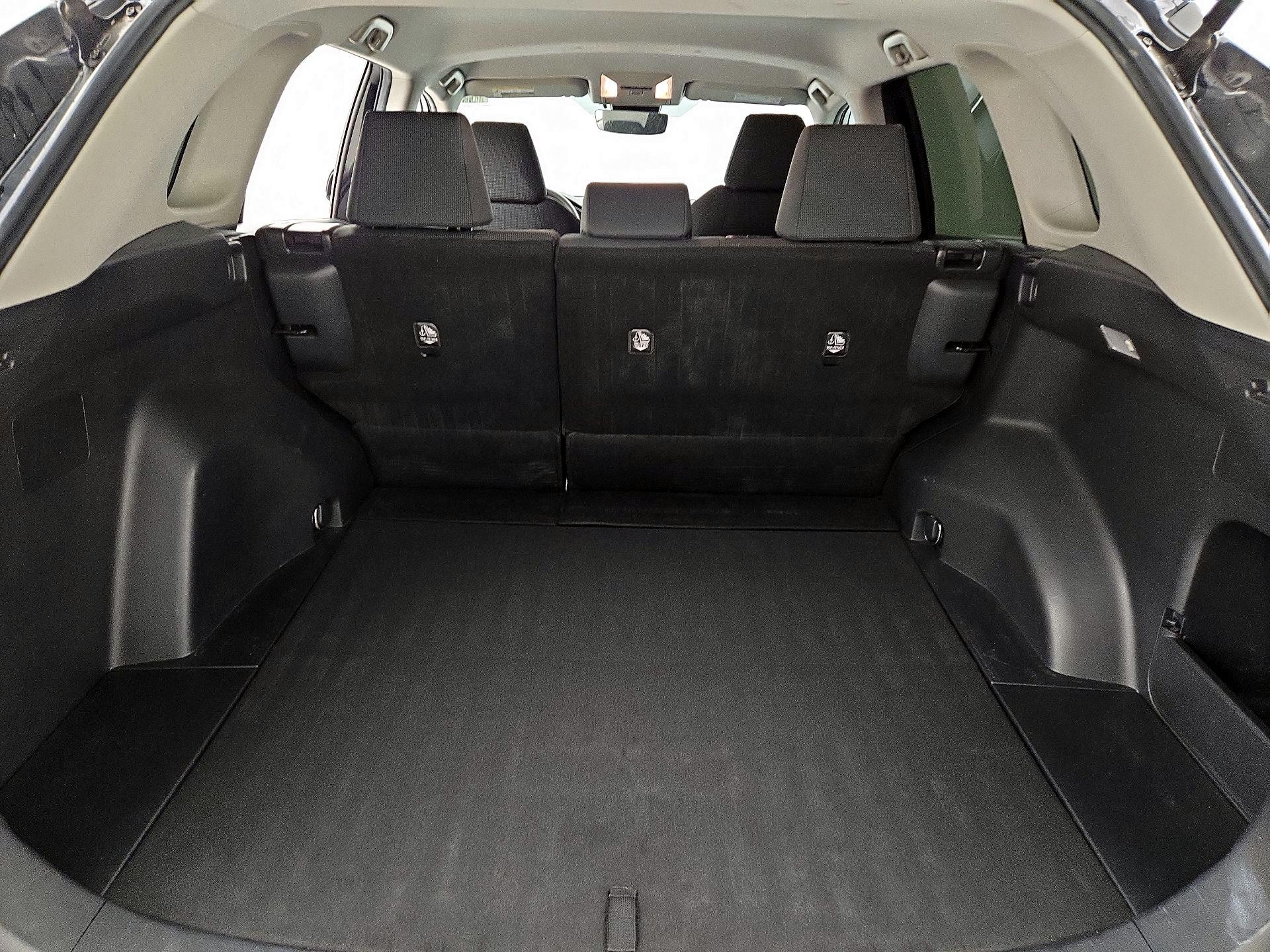 Thumbnail: 2021 Toyota RAV4 - 20