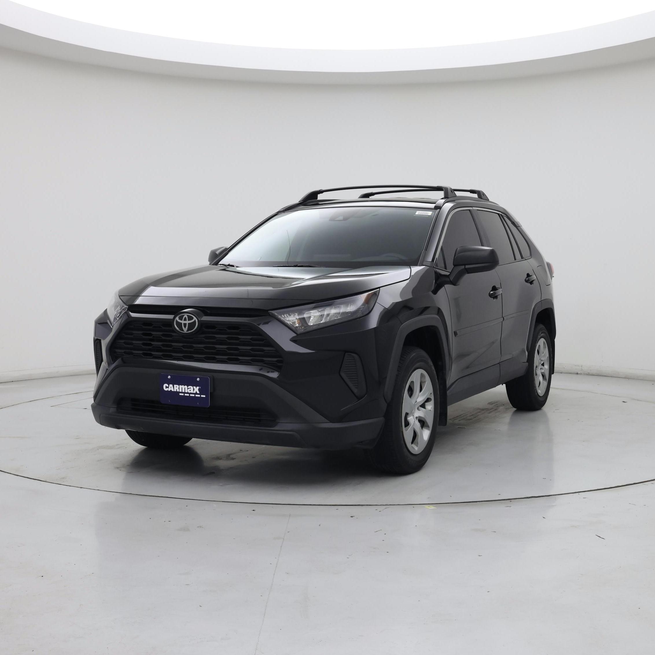 Thumbnail: 2021 Toyota RAV4 - 4