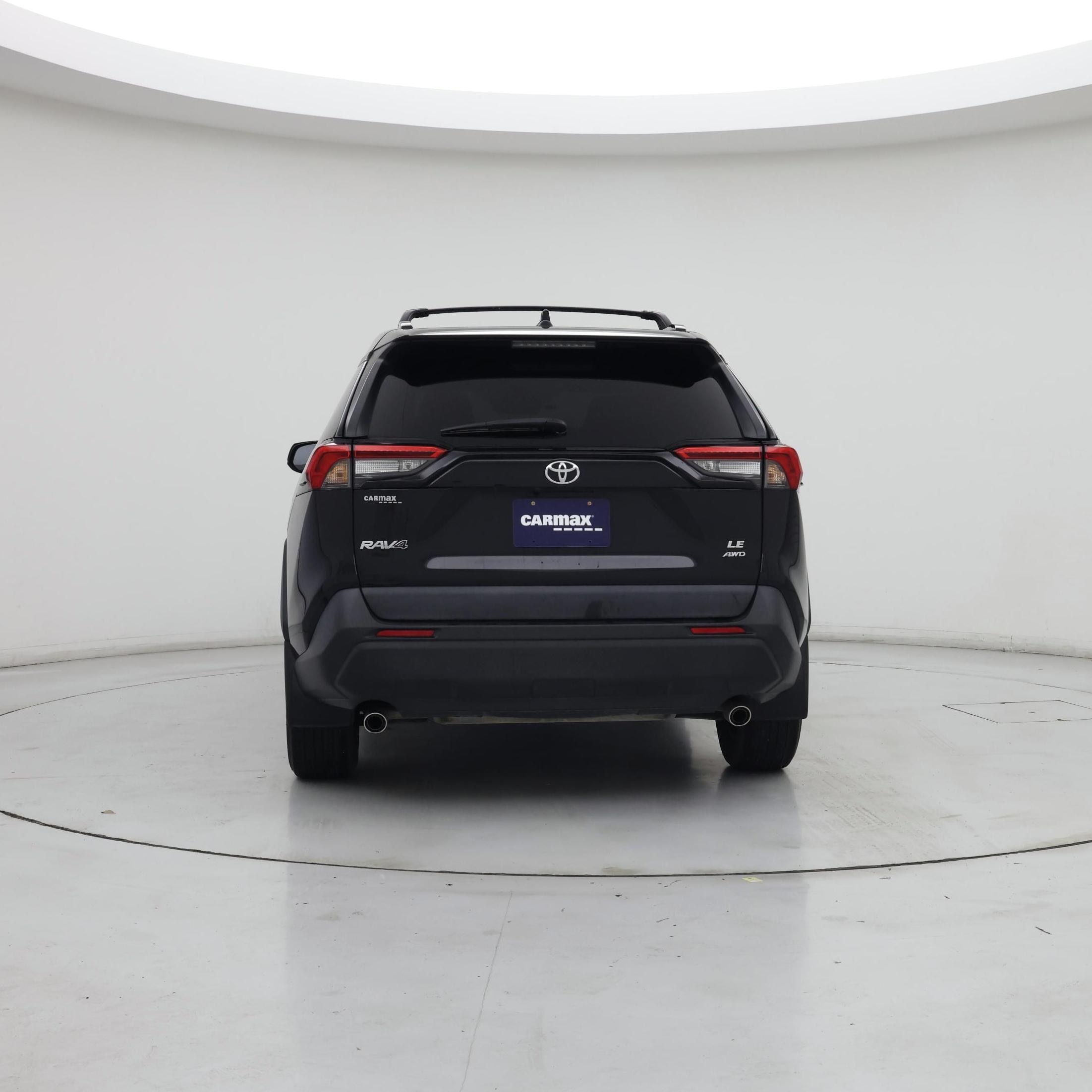 Thumbnail: 2021 Toyota RAV4 - 6