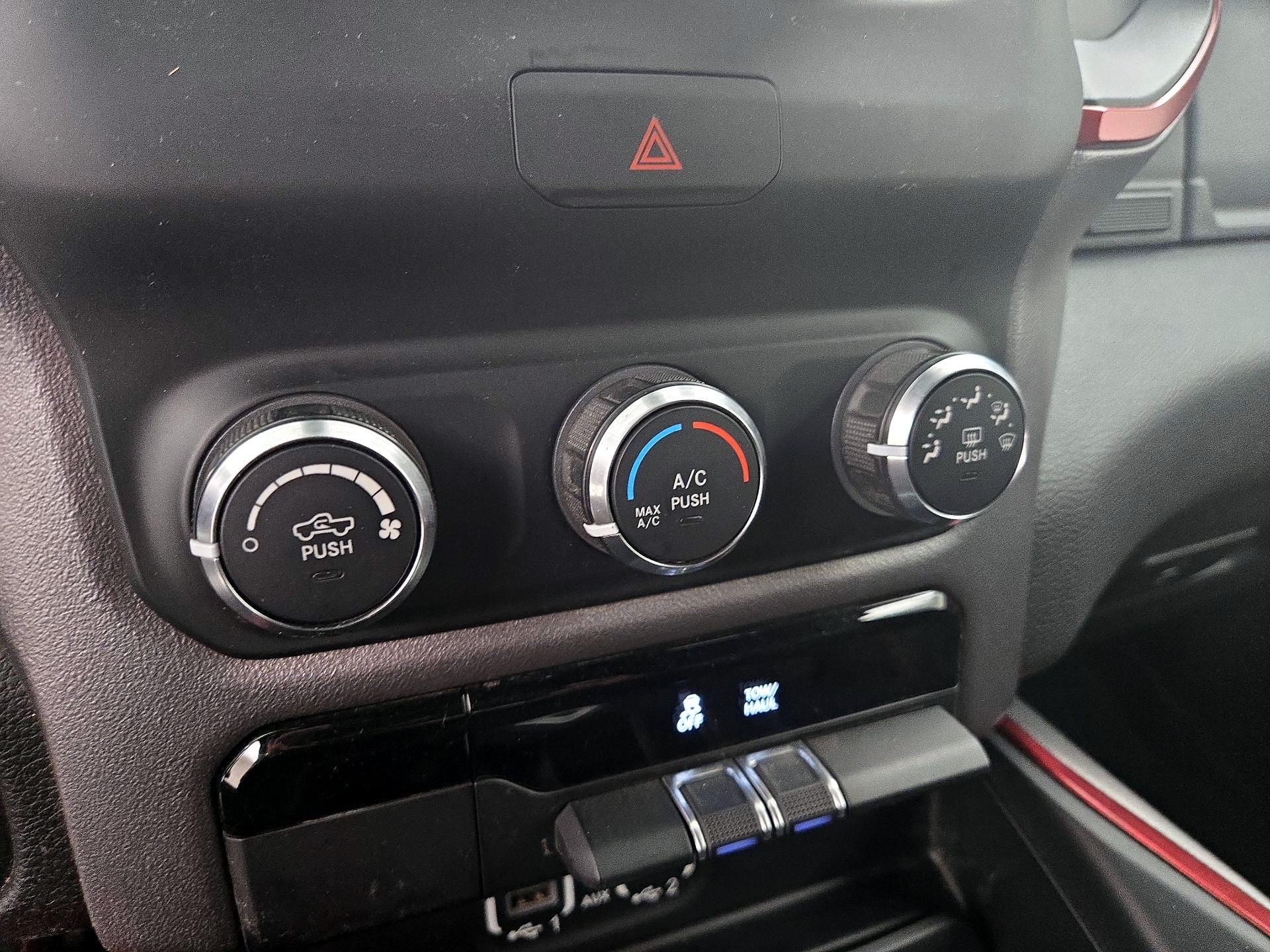 Thumbnail: 2019 RAM 1500 - 16