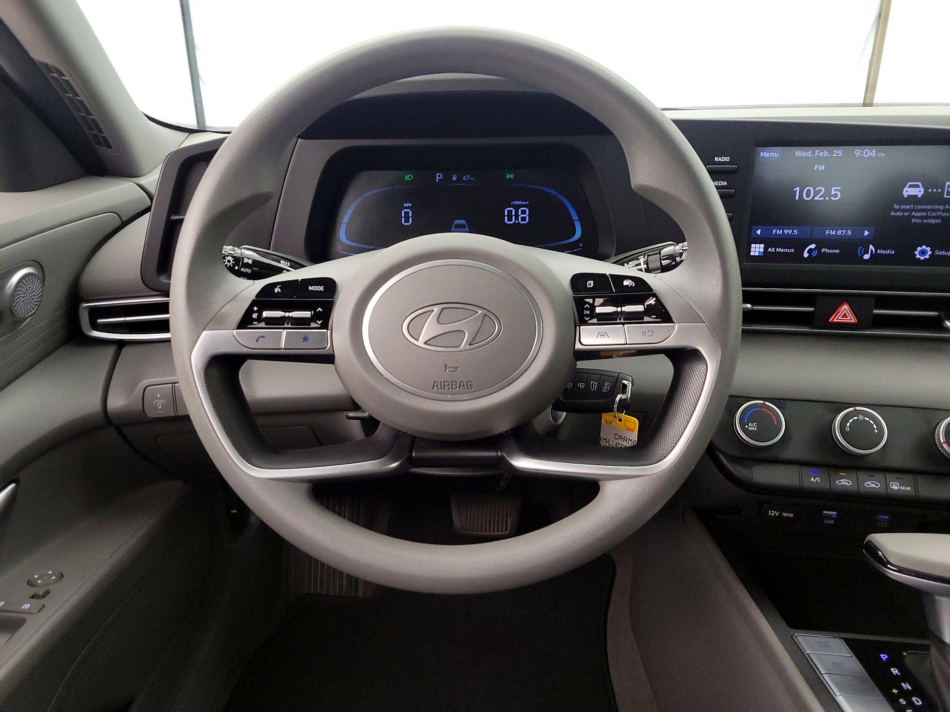 Thumbnail: 2024 Hyundai Elantra - 10