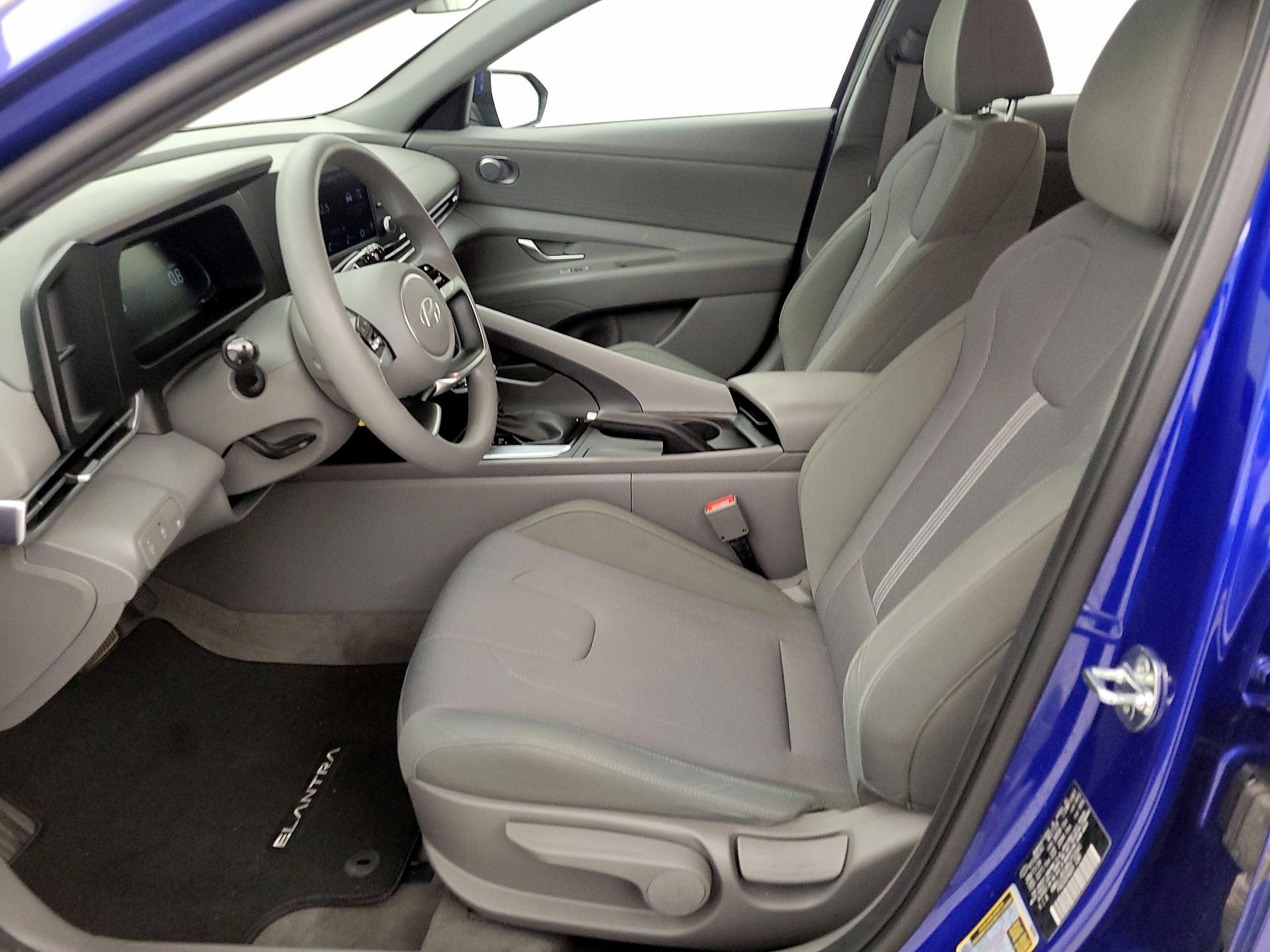 Thumbnail: 2024 Hyundai Elantra - 11