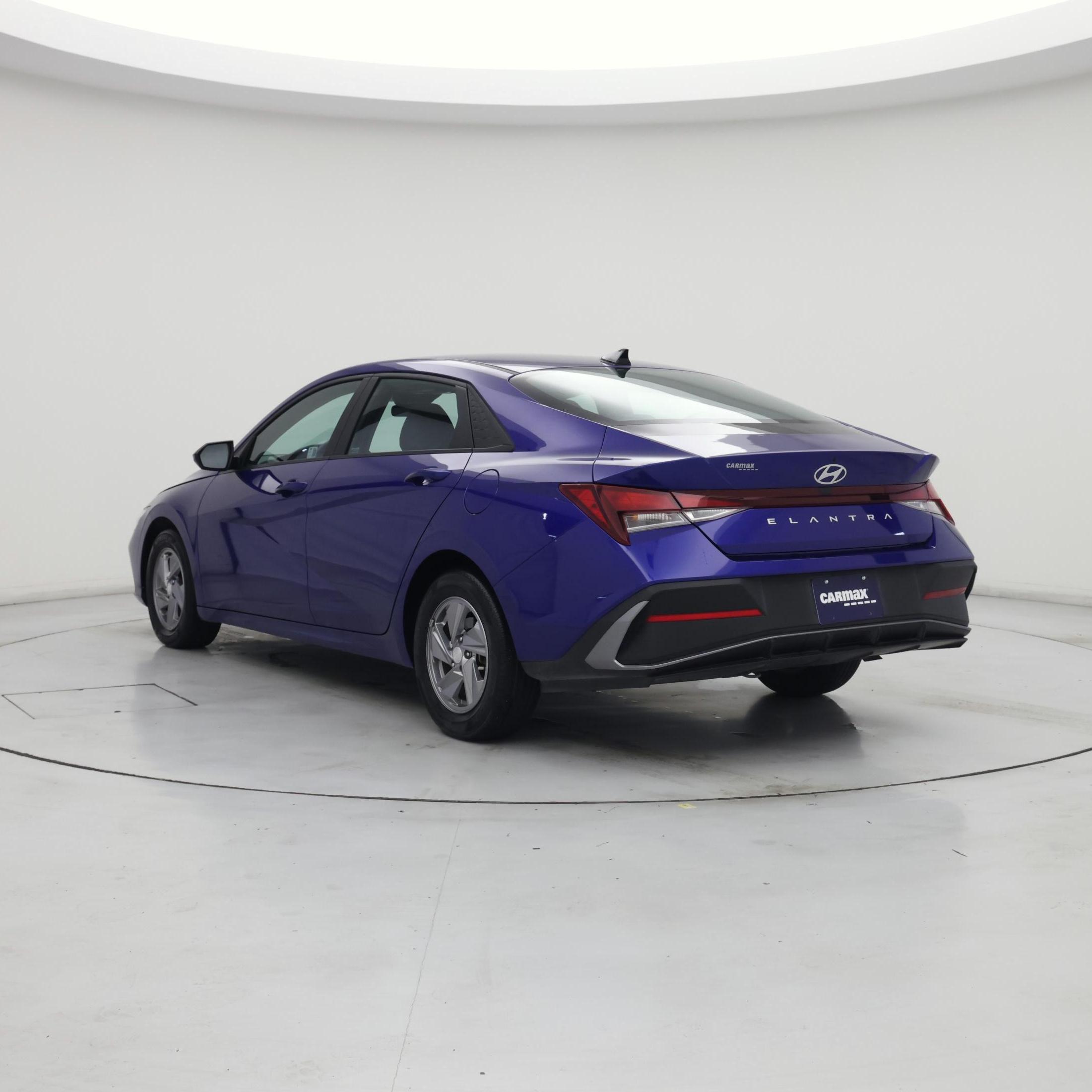 Thumbnail: 2024 Hyundai Elantra - 2