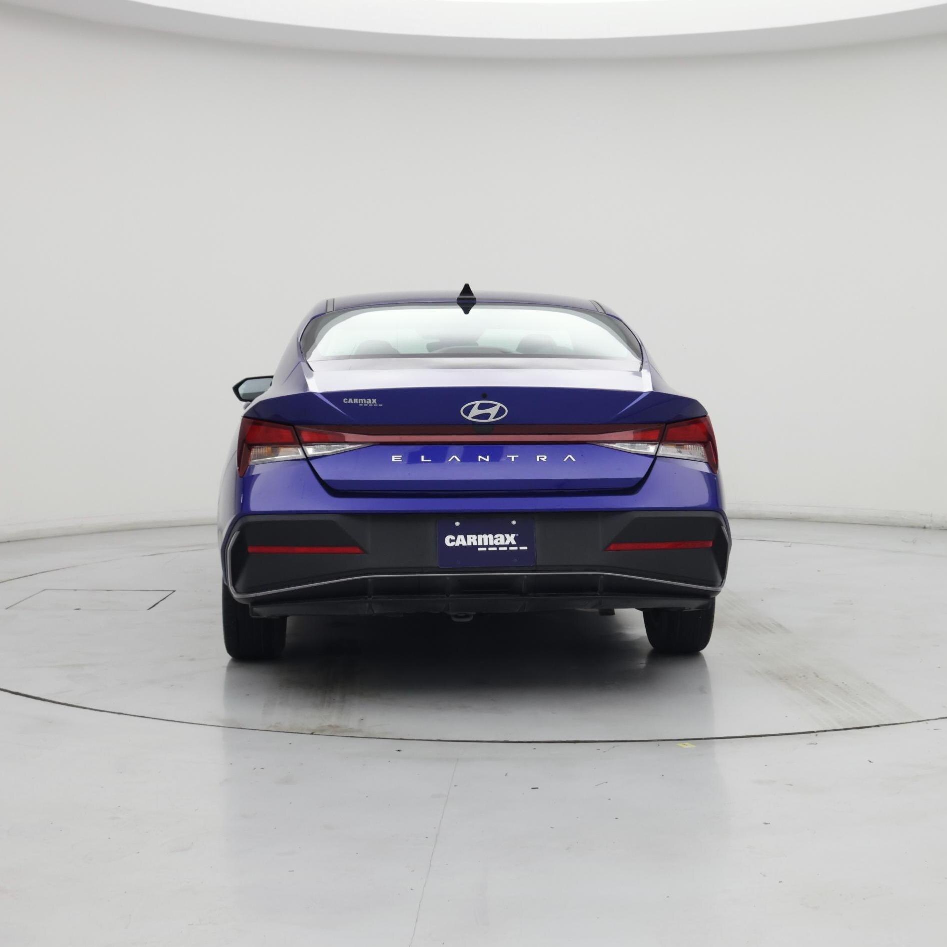 Thumbnail: 2024 Hyundai Elantra - 6