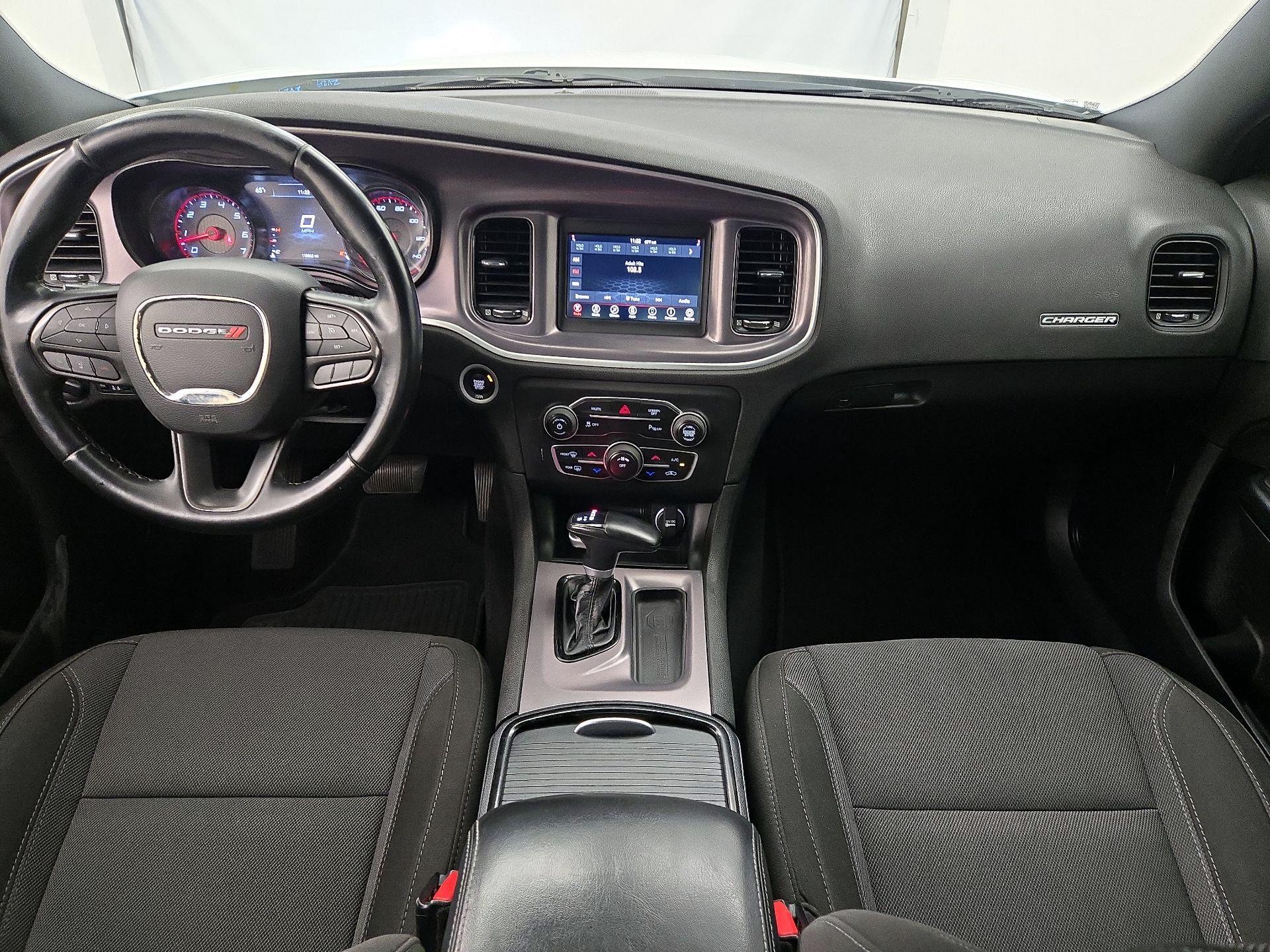 Thumbnail: 2020 Dodge Charger - 9