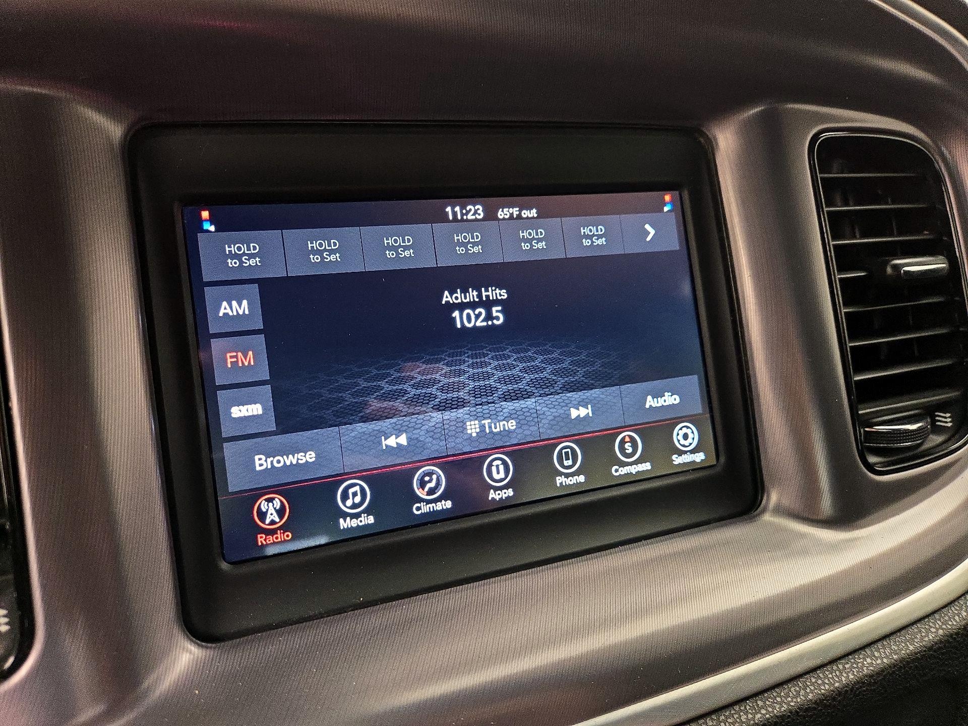 Thumbnail: 2020 Dodge Charger - 15