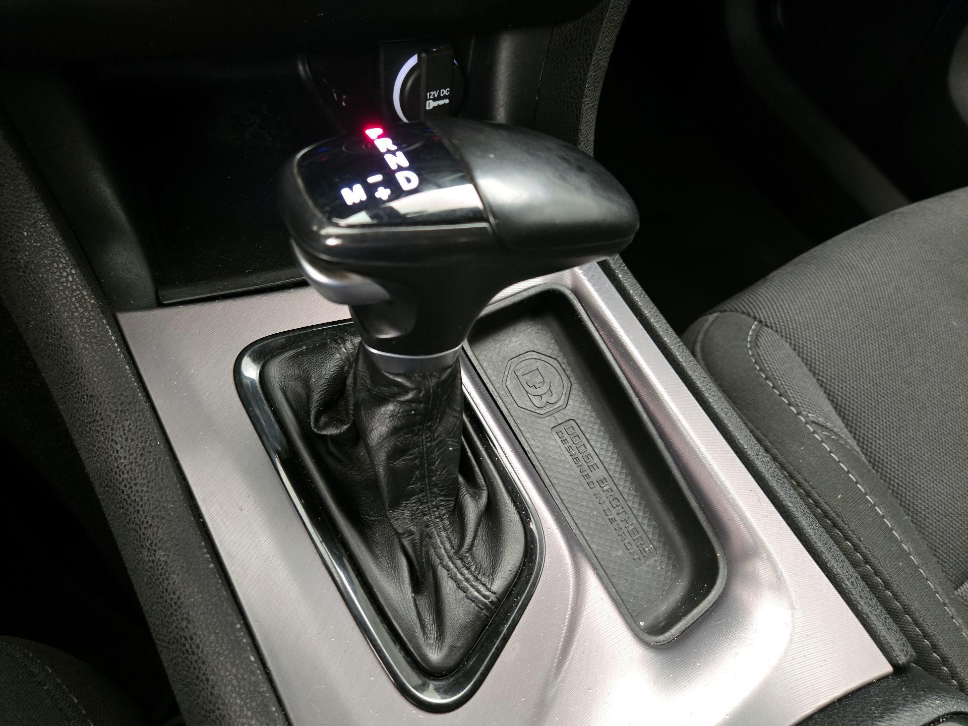 Thumbnail: 2020 Dodge Charger - 17