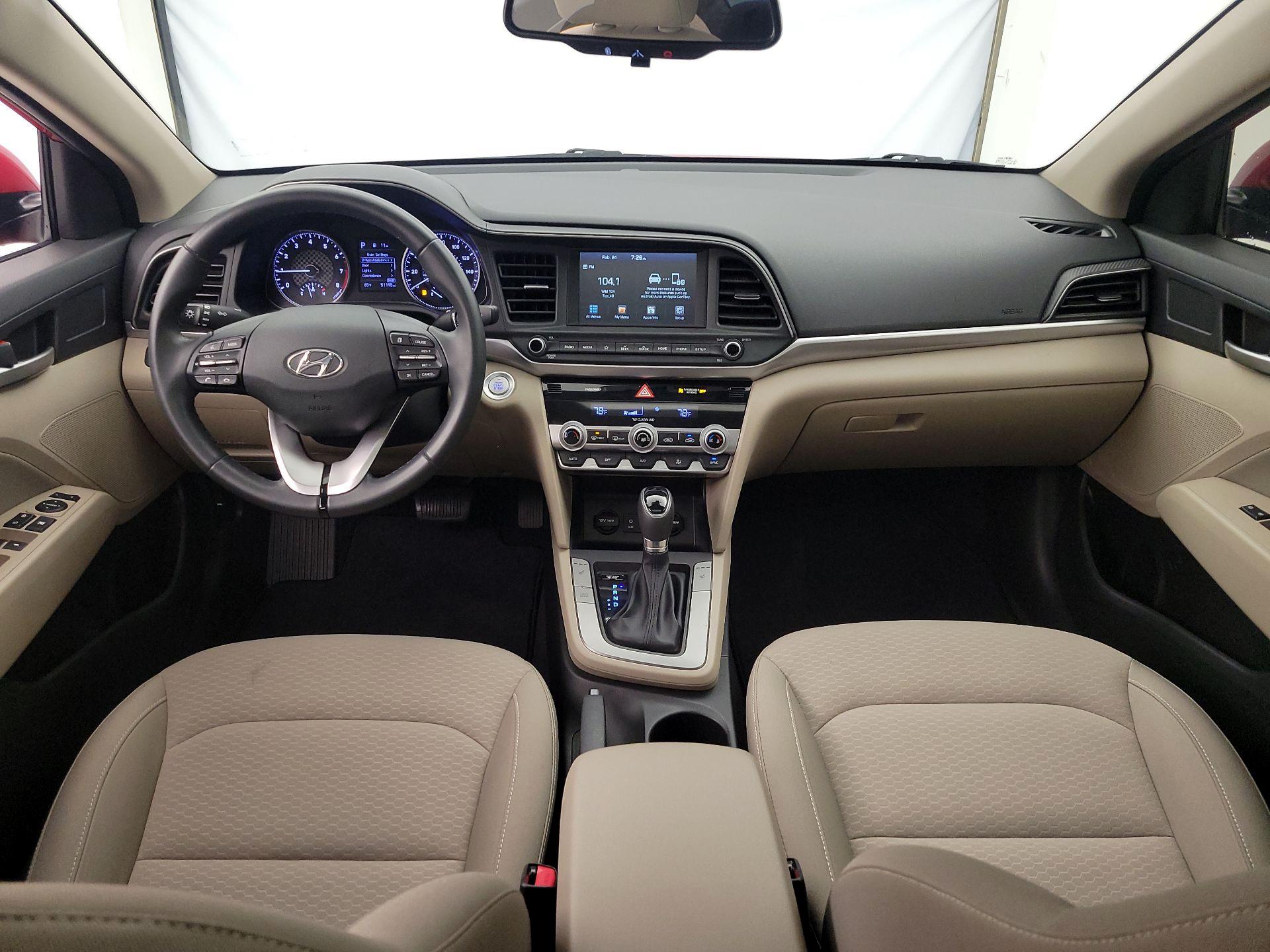 Thumbnail: 2019 Hyundai Elantra - 9