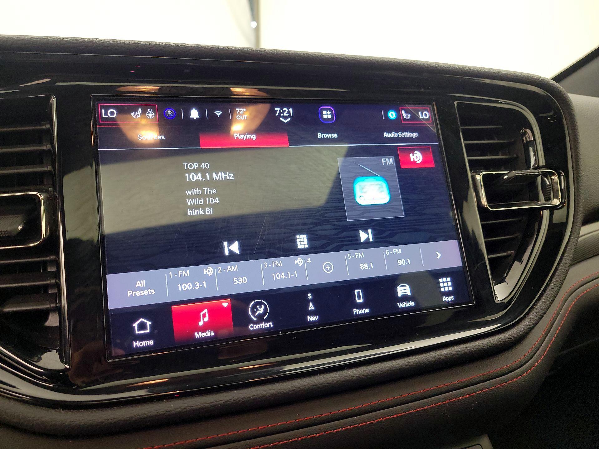 Thumbnail: 2023 Dodge Durango - 16