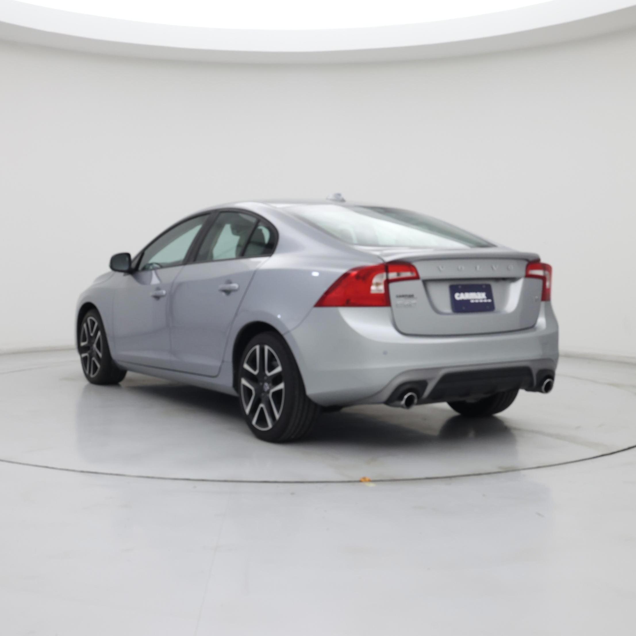 Thumbnail: 2018 Volvo S60 - 2