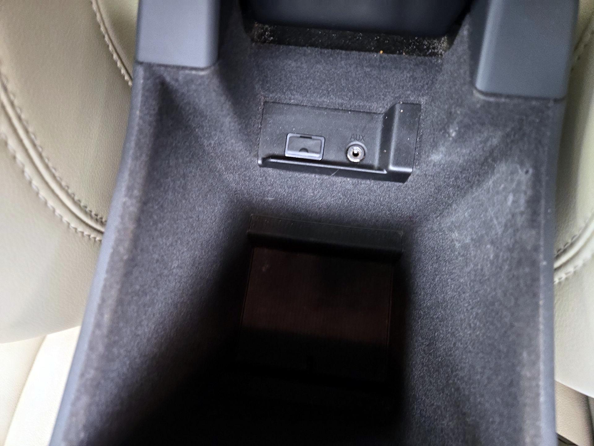 Thumbnail: 2018 Volvo S60 - 19