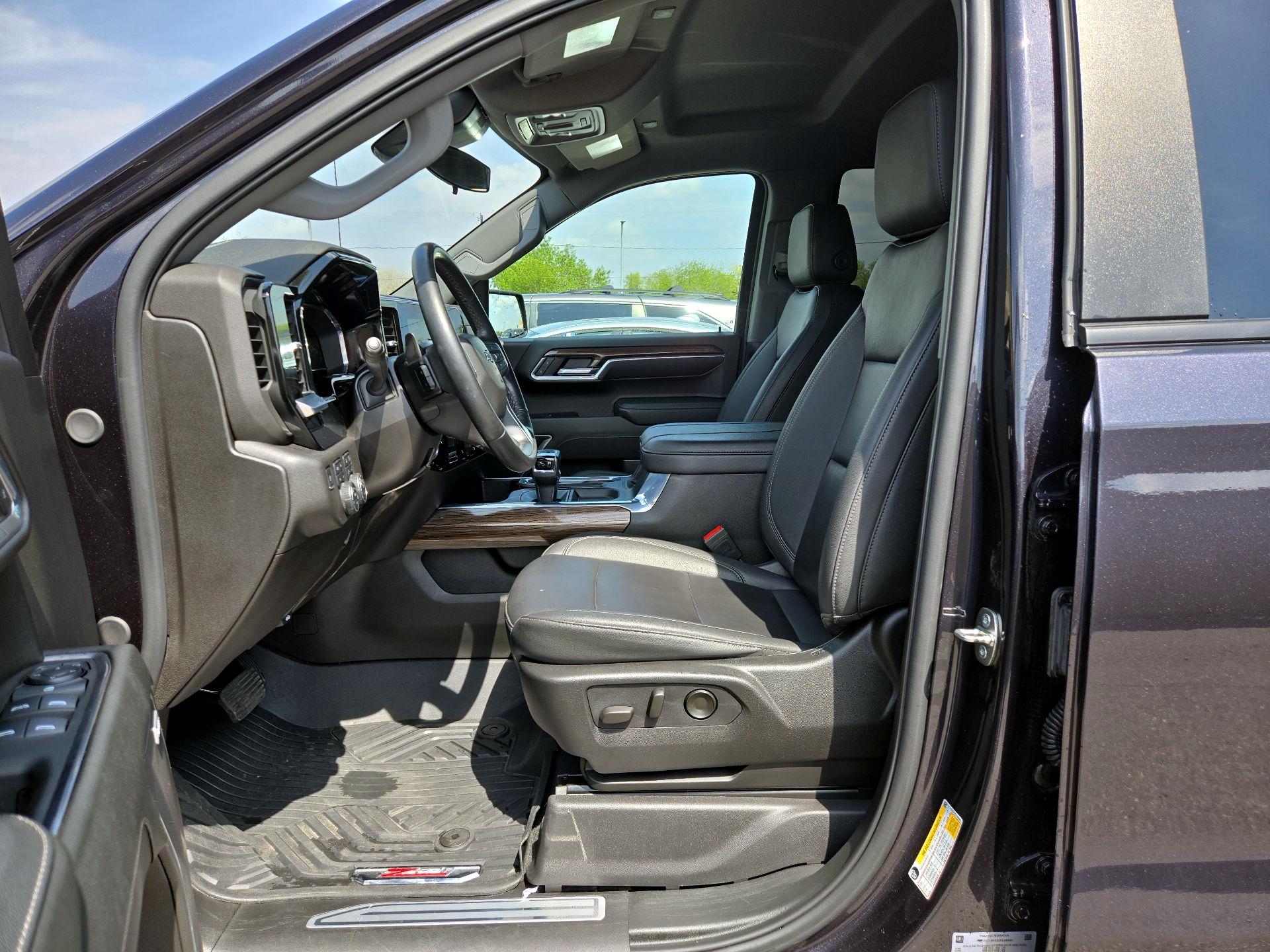 Thumbnail: 2024 Chevrolet Silverado 1500 - 9