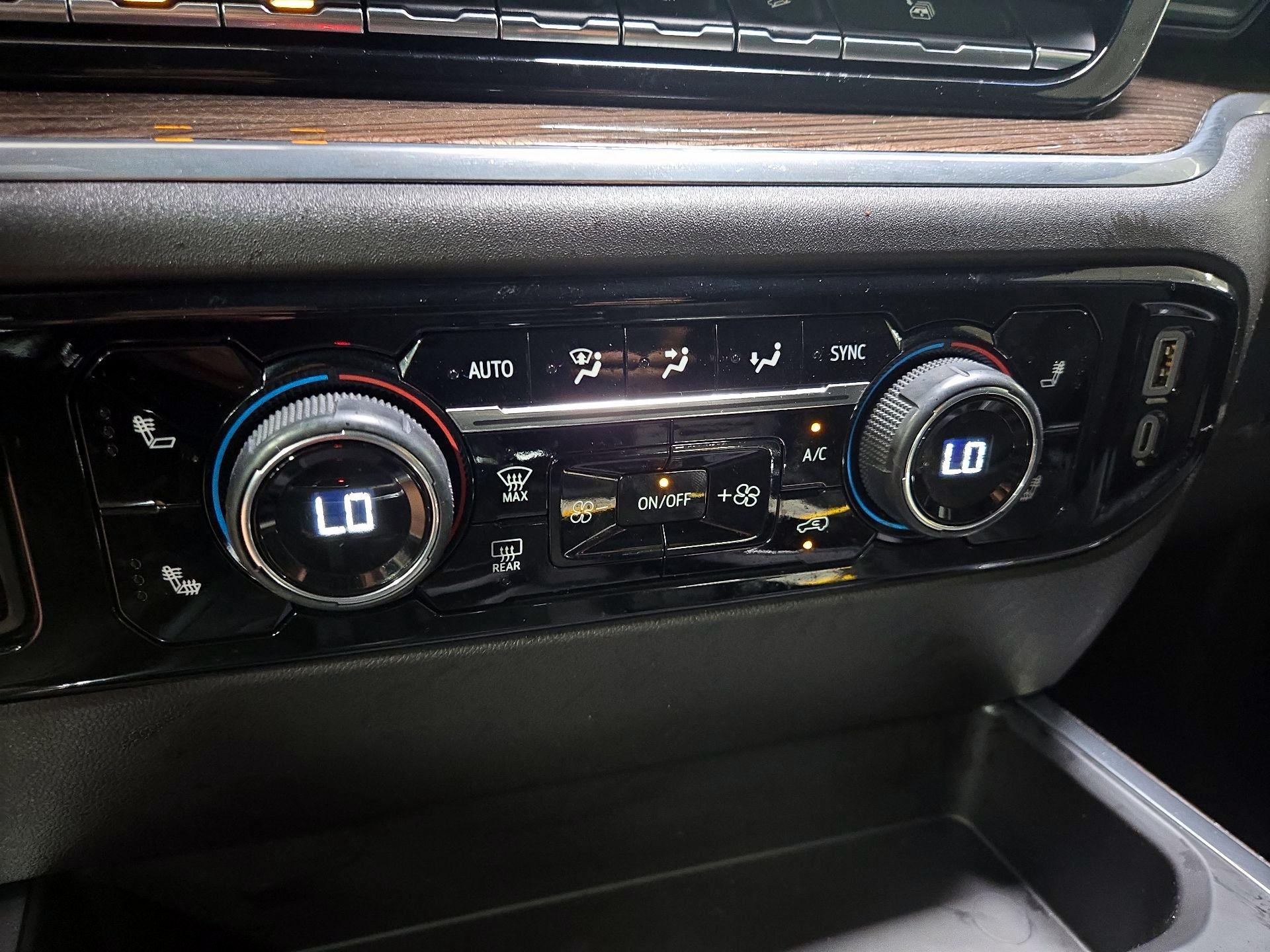 Thumbnail: 2024 Chevrolet Silverado 1500 - 15