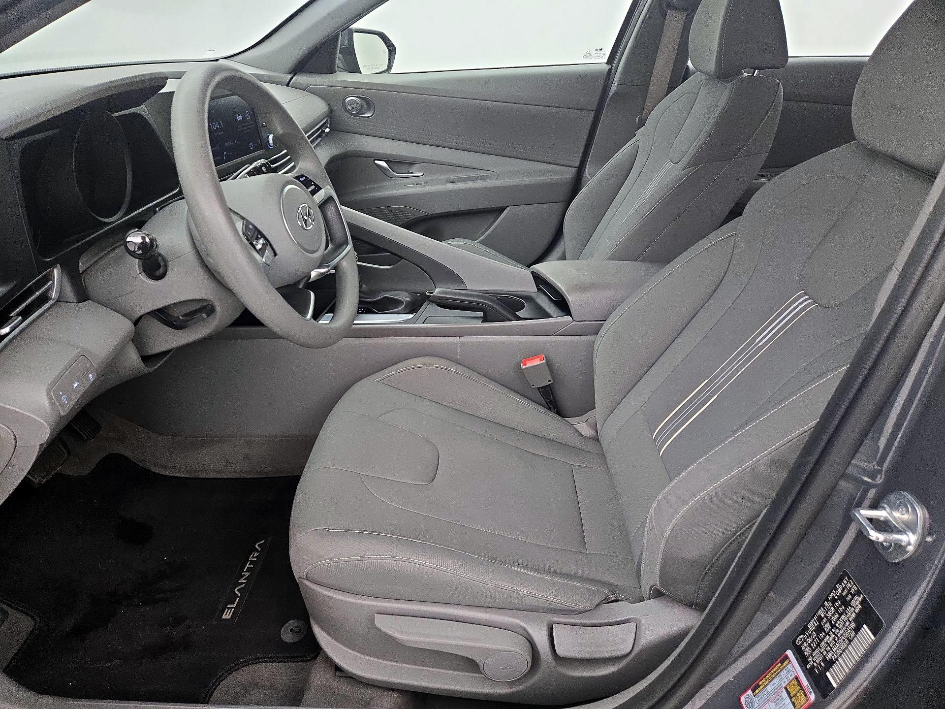 Thumbnail: 2023 Hyundai Elantra - 11