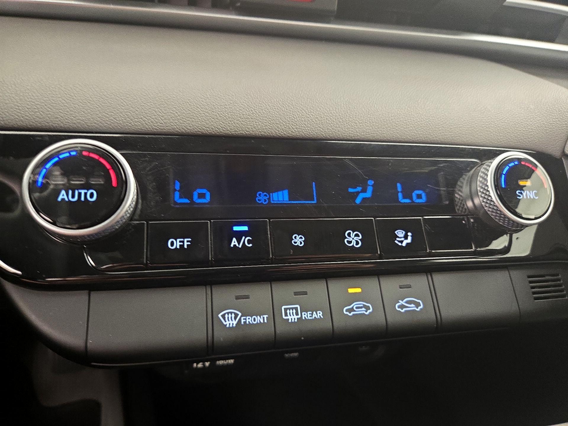 Thumbnail: 2023 Hyundai Elantra - 16