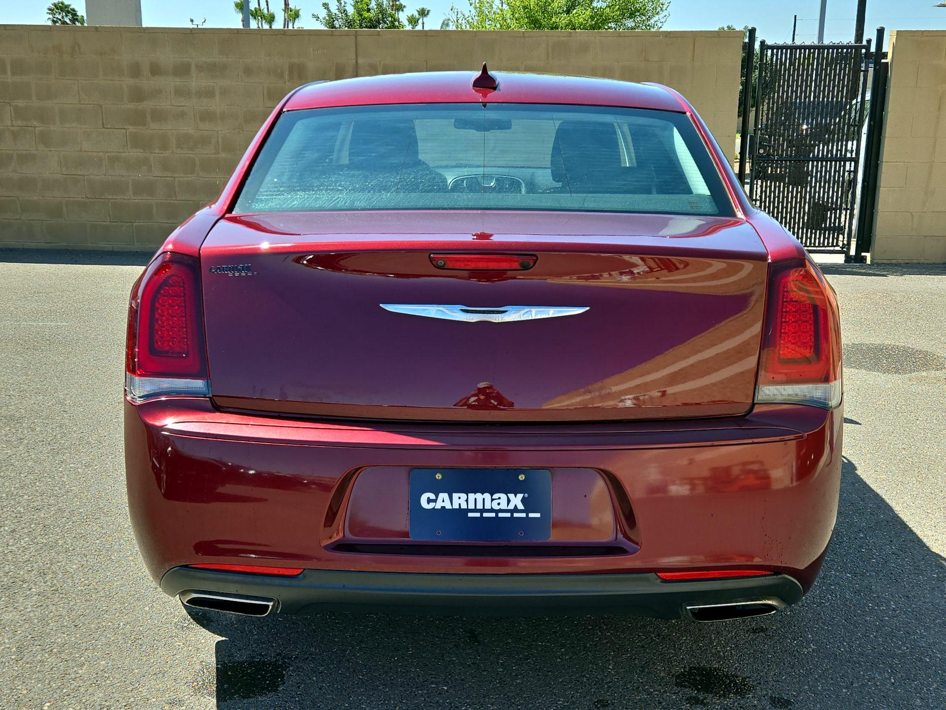 Thumbnail: 2020 Chrysler 300 - 6