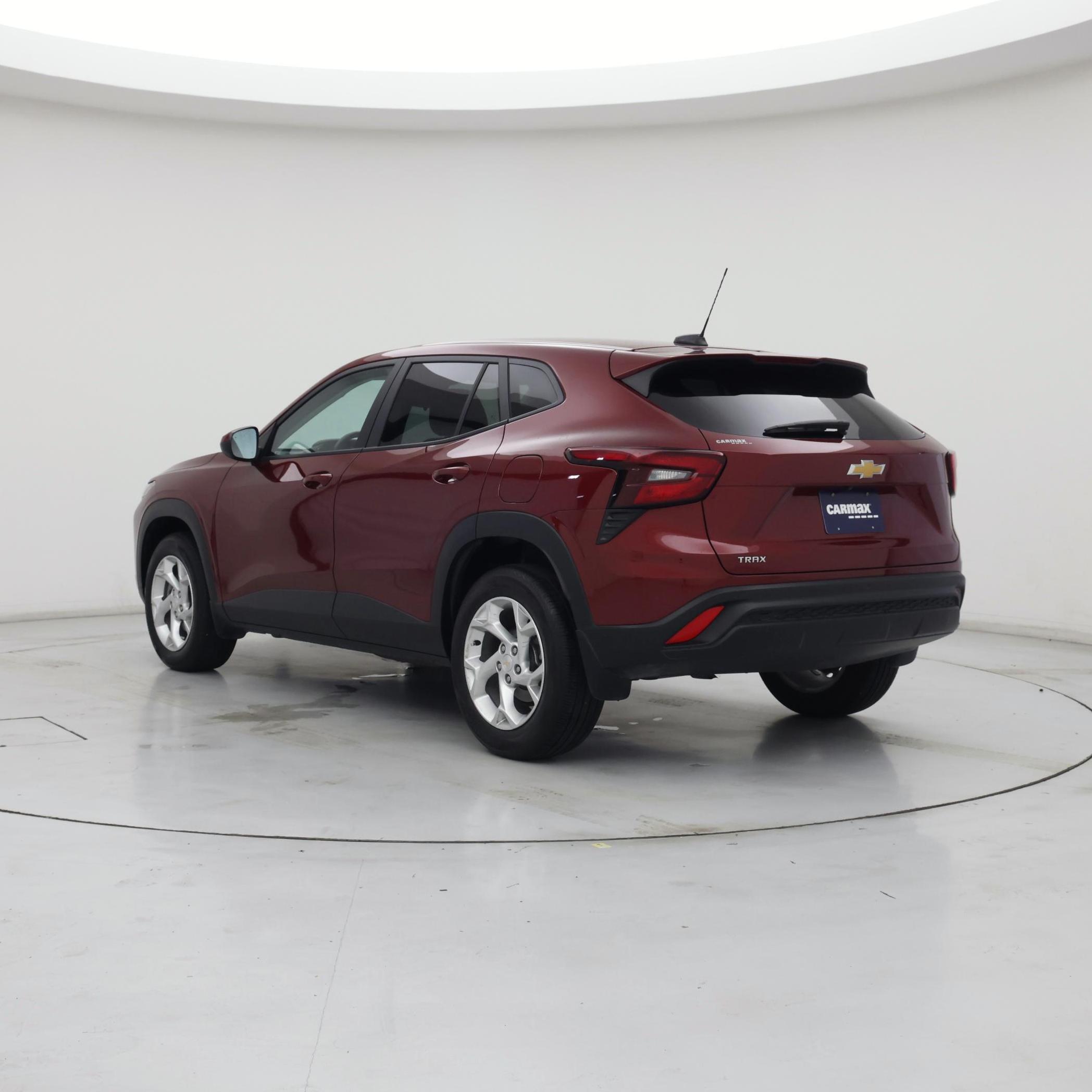 Thumbnail: 2025 Chevrolet Trax - 2