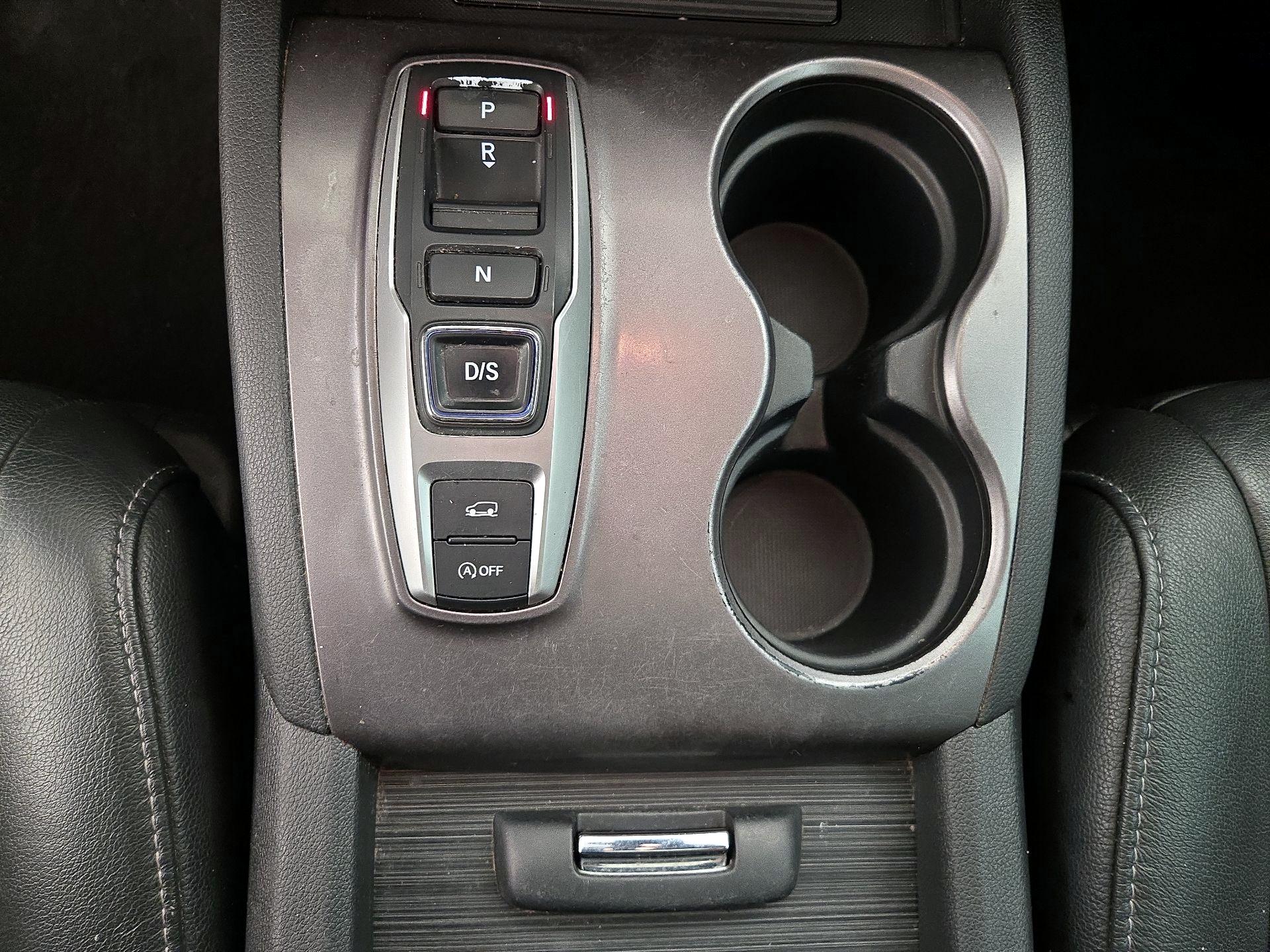 Thumbnail: 2021 Honda Pilot - 17