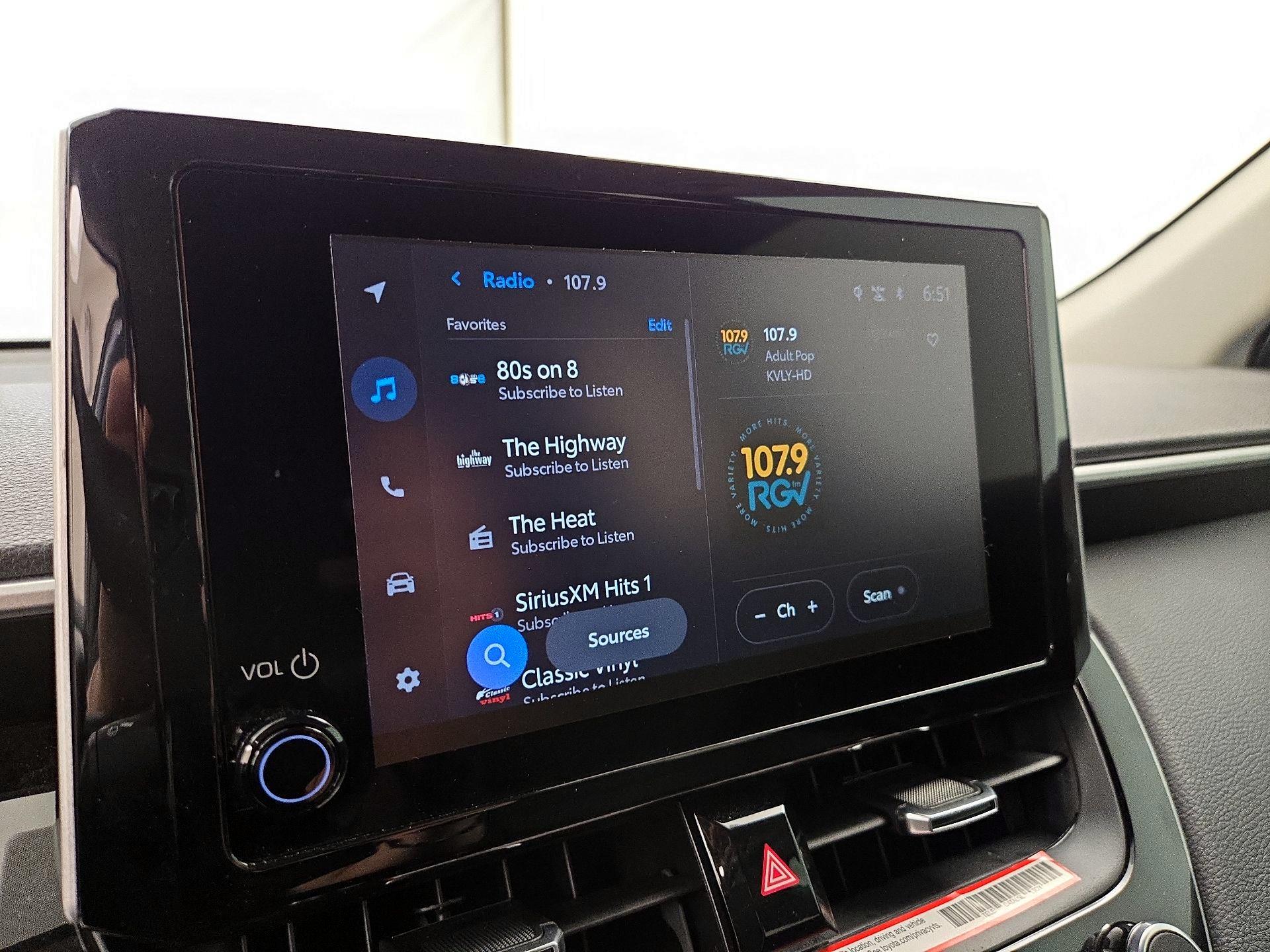 Thumbnail: 2025 Toyota Corolla Cross - 15