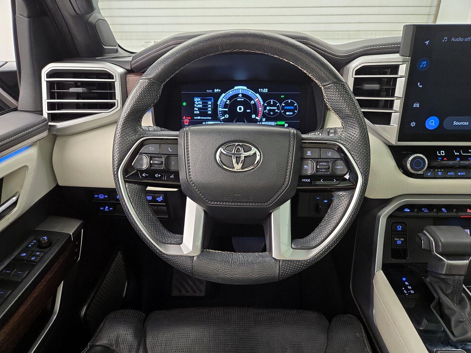 Thumbnail: 2024 Toyota Sequoia - 10