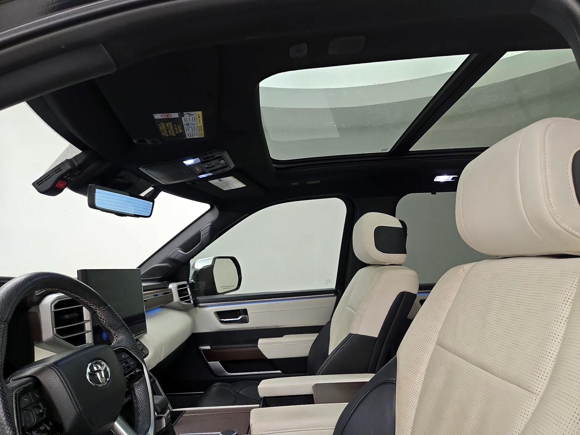 Thumbnail: 2024 Toyota Sequoia - 19