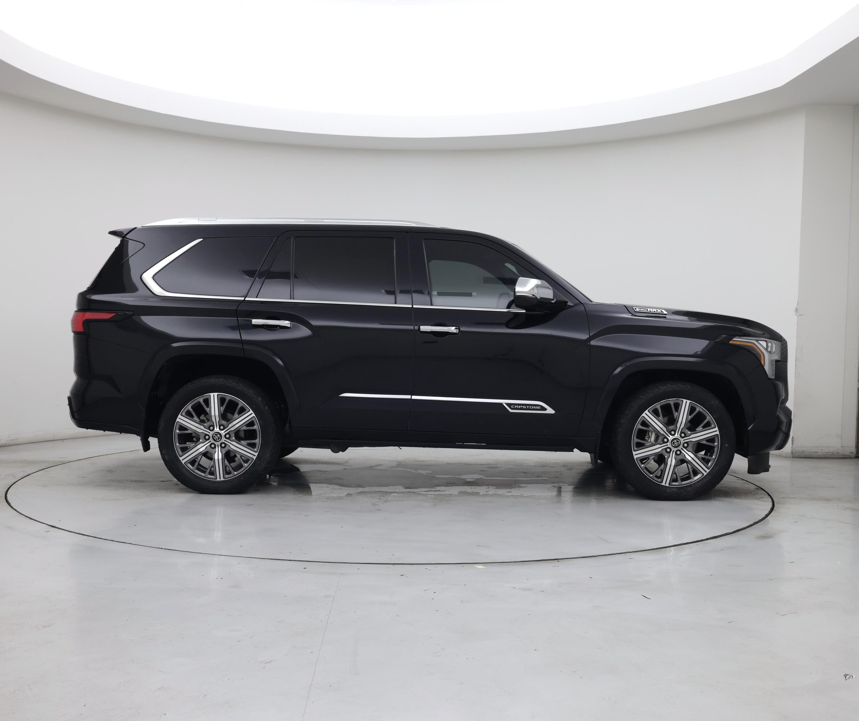 Thumbnail: 2024 Toyota Sequoia - 7