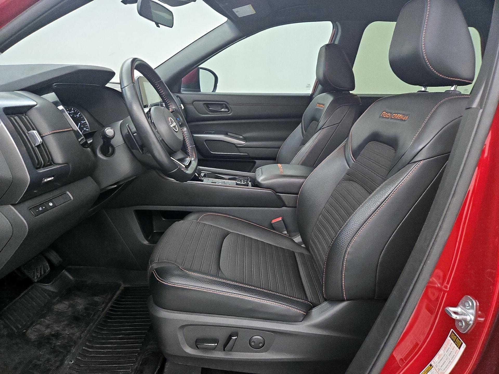 Thumbnail: 2023 Nissan Pathfinder - 11