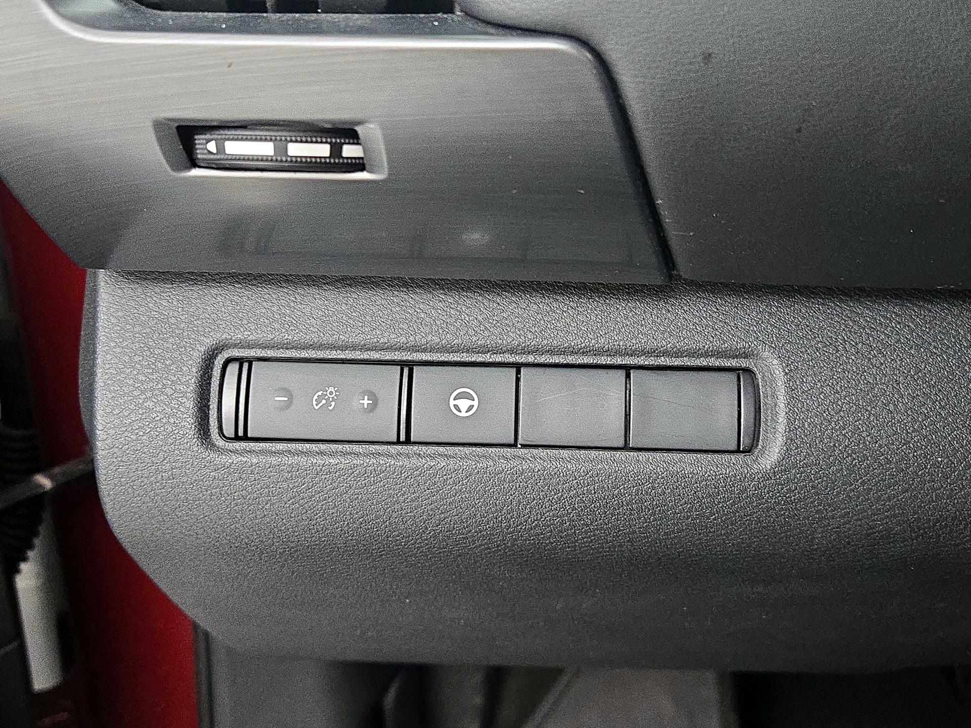 Thumbnail: 2023 Nissan Pathfinder - 13