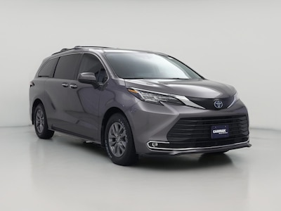 2022 Toyota Sienna Hybrid XLE