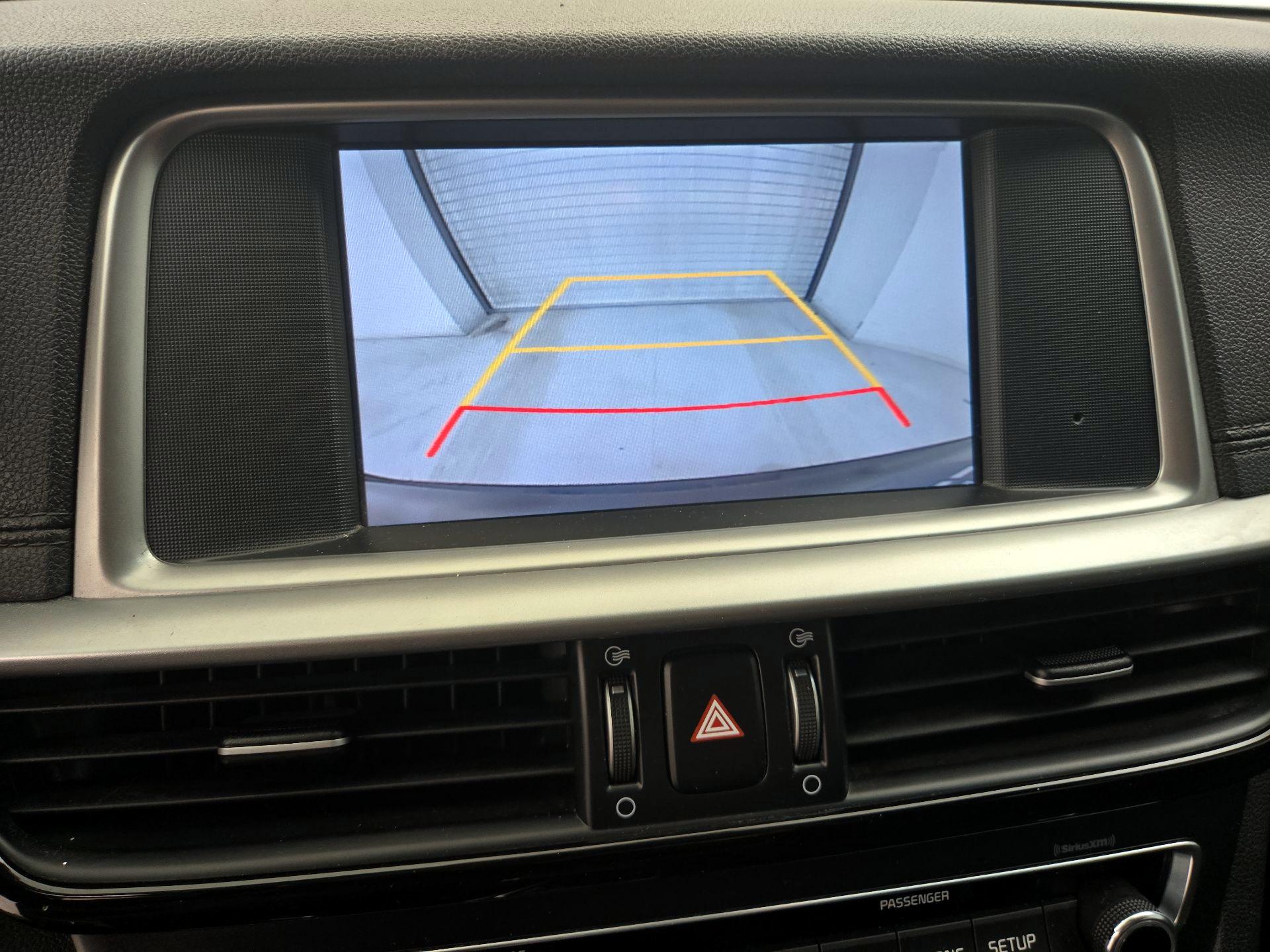 Thumbnail: 2019 Kia Optima - 14