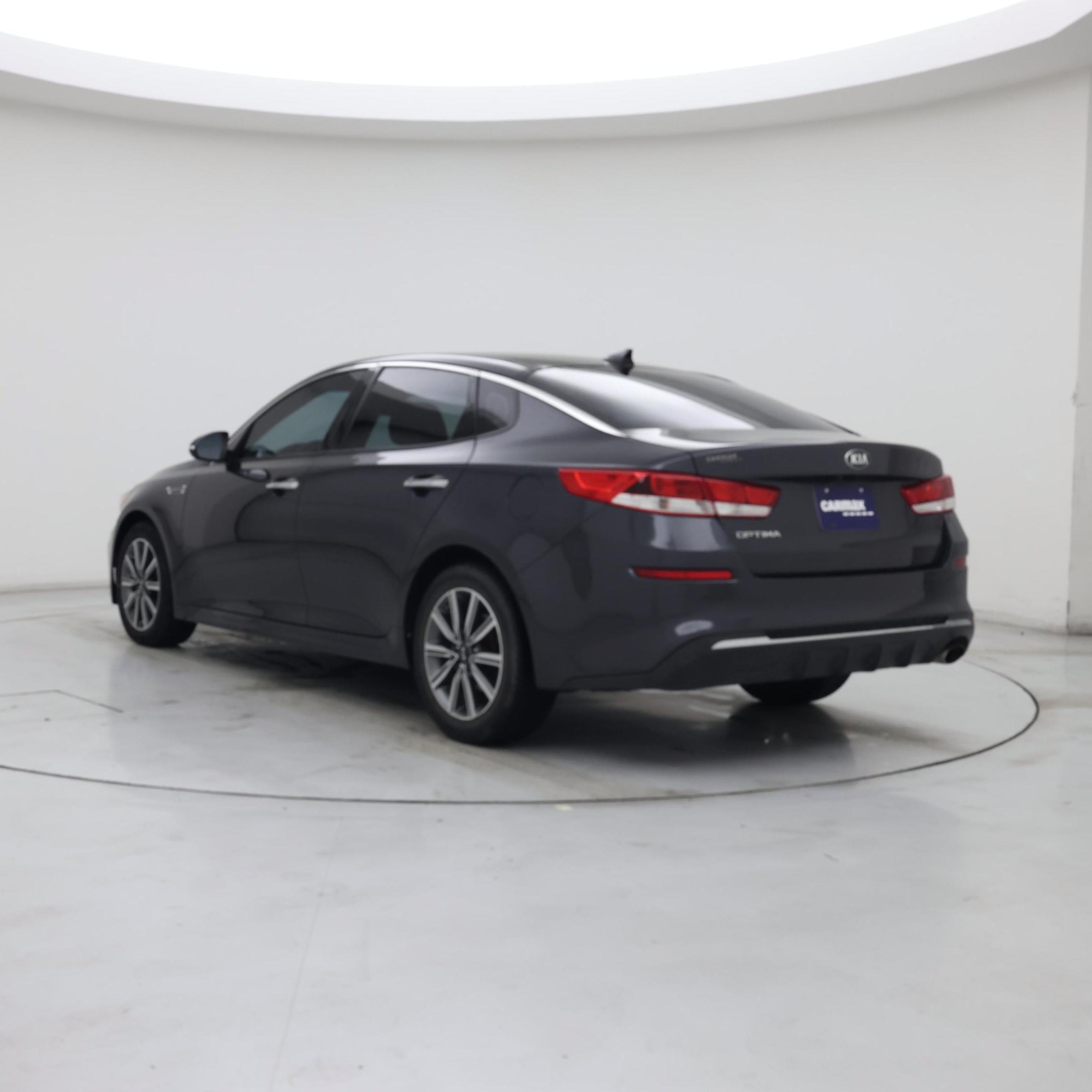 Thumbnail: 2019 Kia Optima - 2