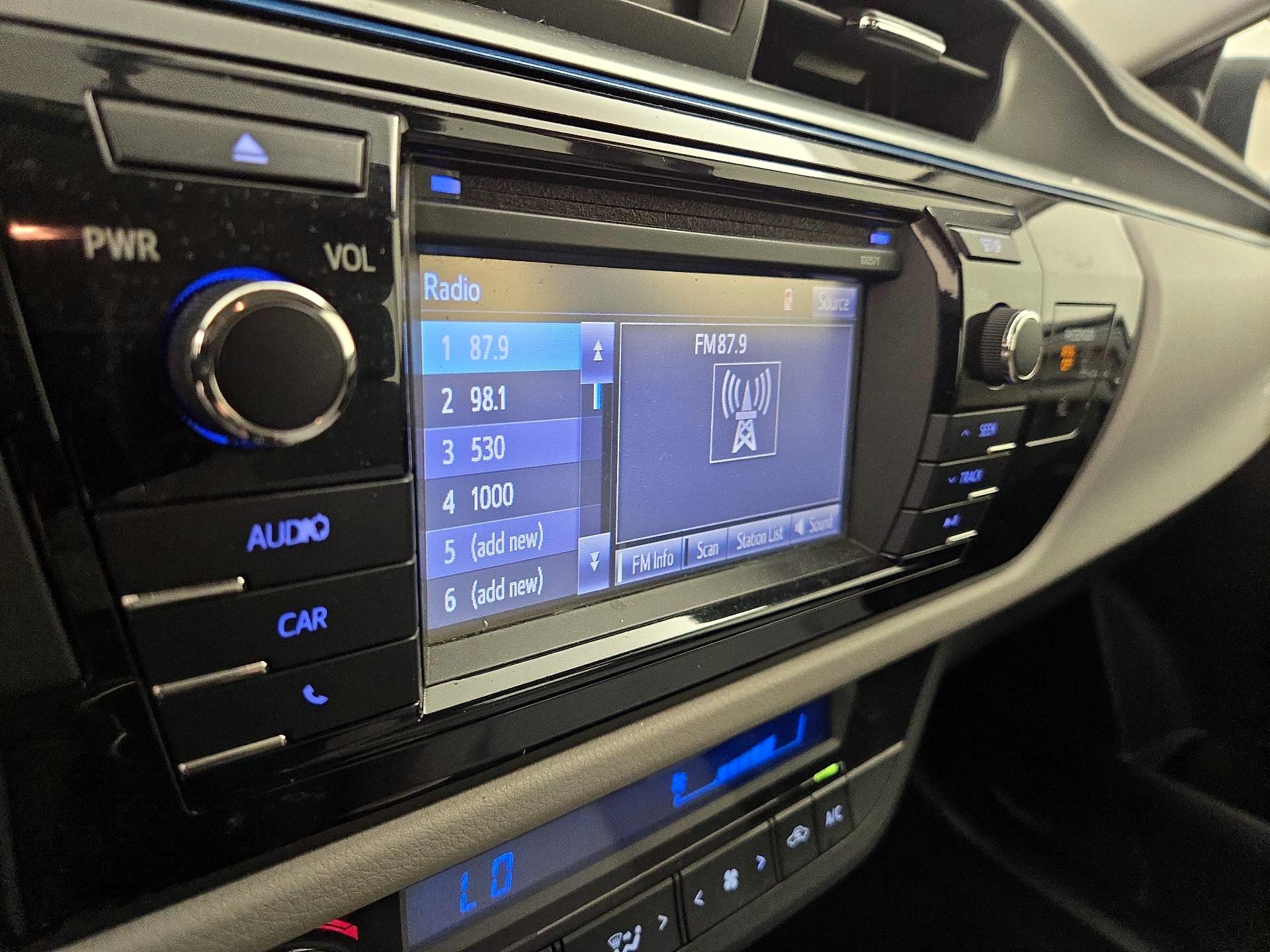 Thumbnail: 2016 Toyota Corolla - 15