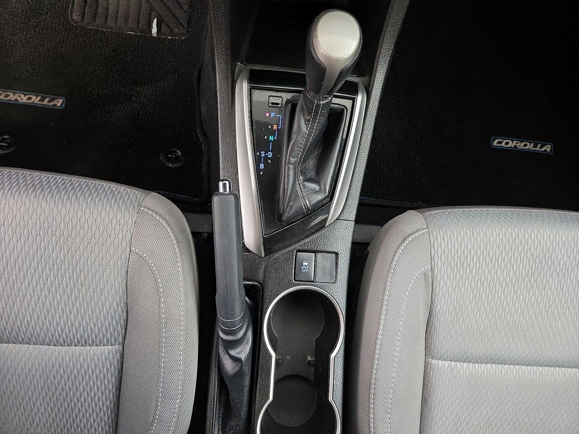 Thumbnail: 2016 Toyota Corolla - 17