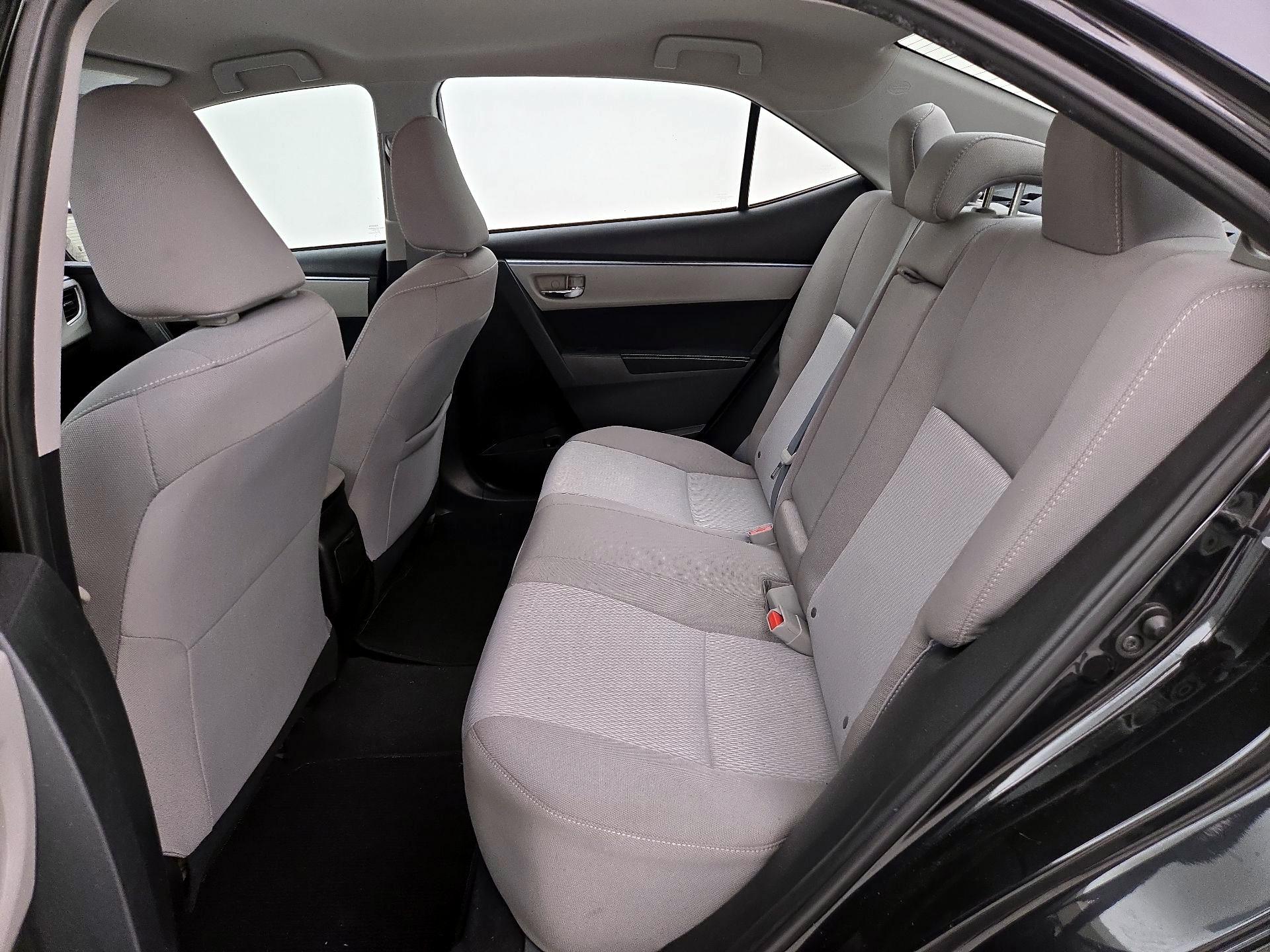 Thumbnail: 2016 Toyota Corolla - 19