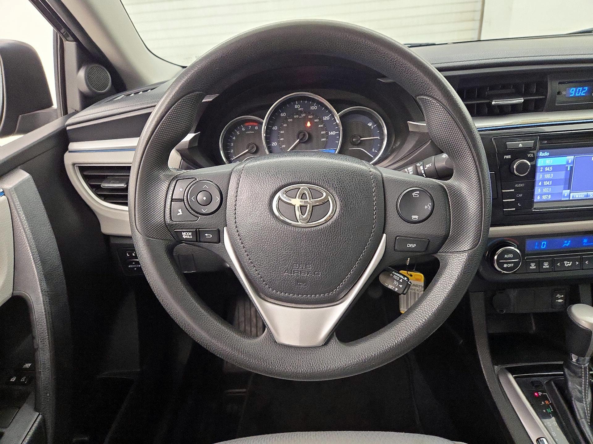 Thumbnail: 2016 Toyota Corolla - 10