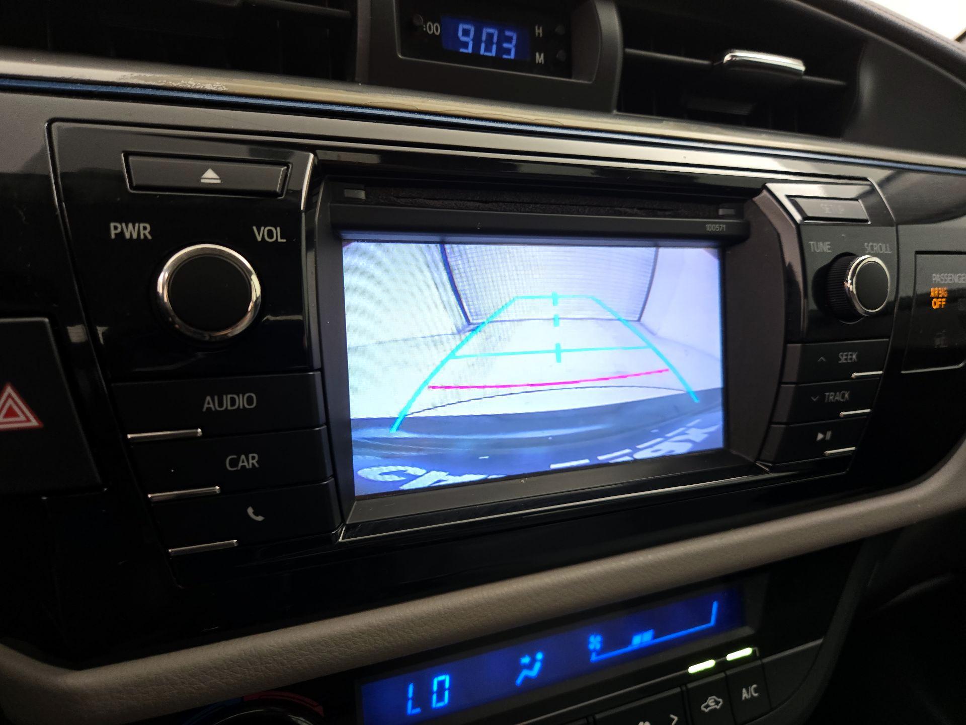 Thumbnail: 2016 Toyota Corolla - 14