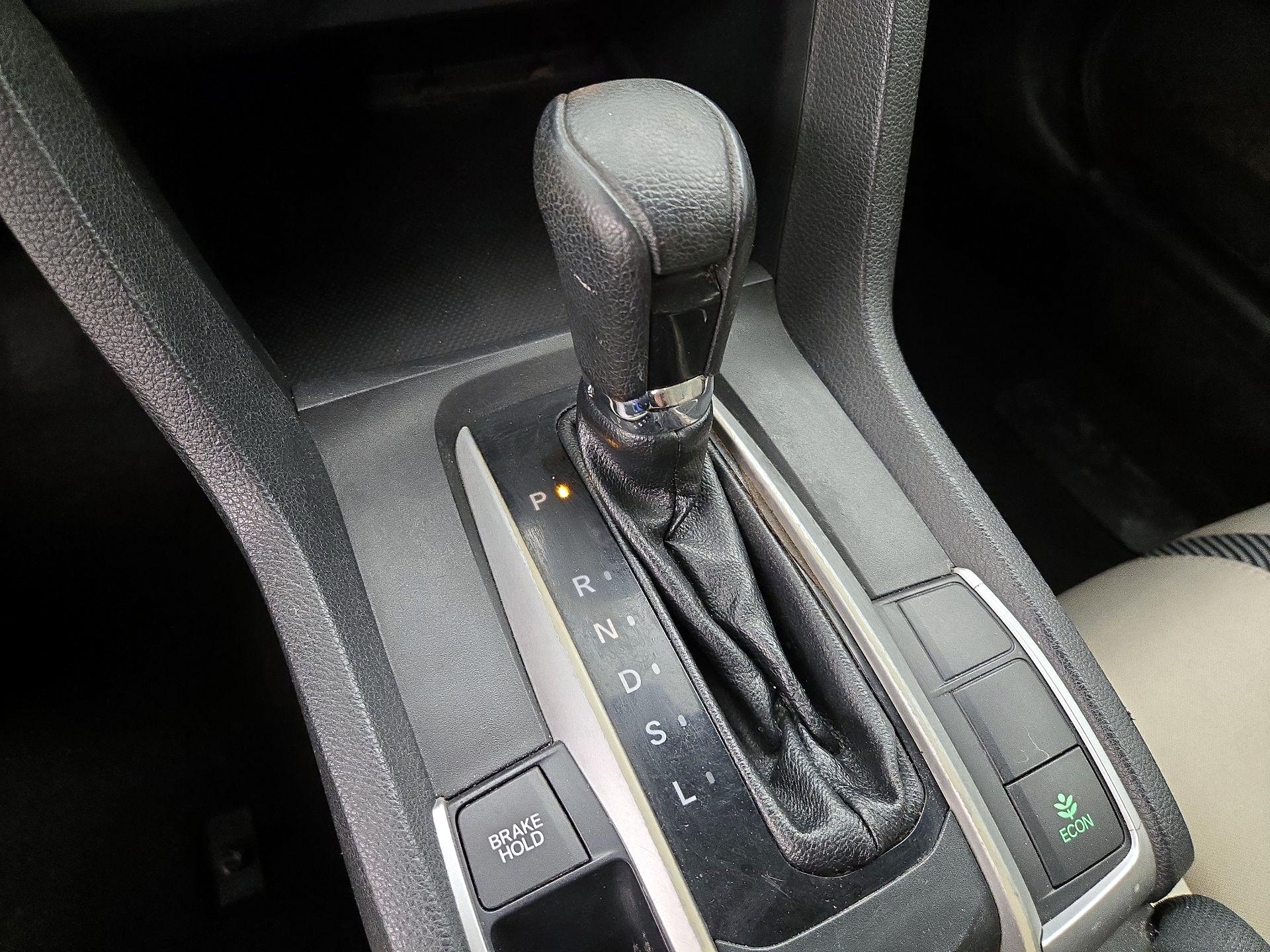 Thumbnail: 2017 Honda Civic - 17