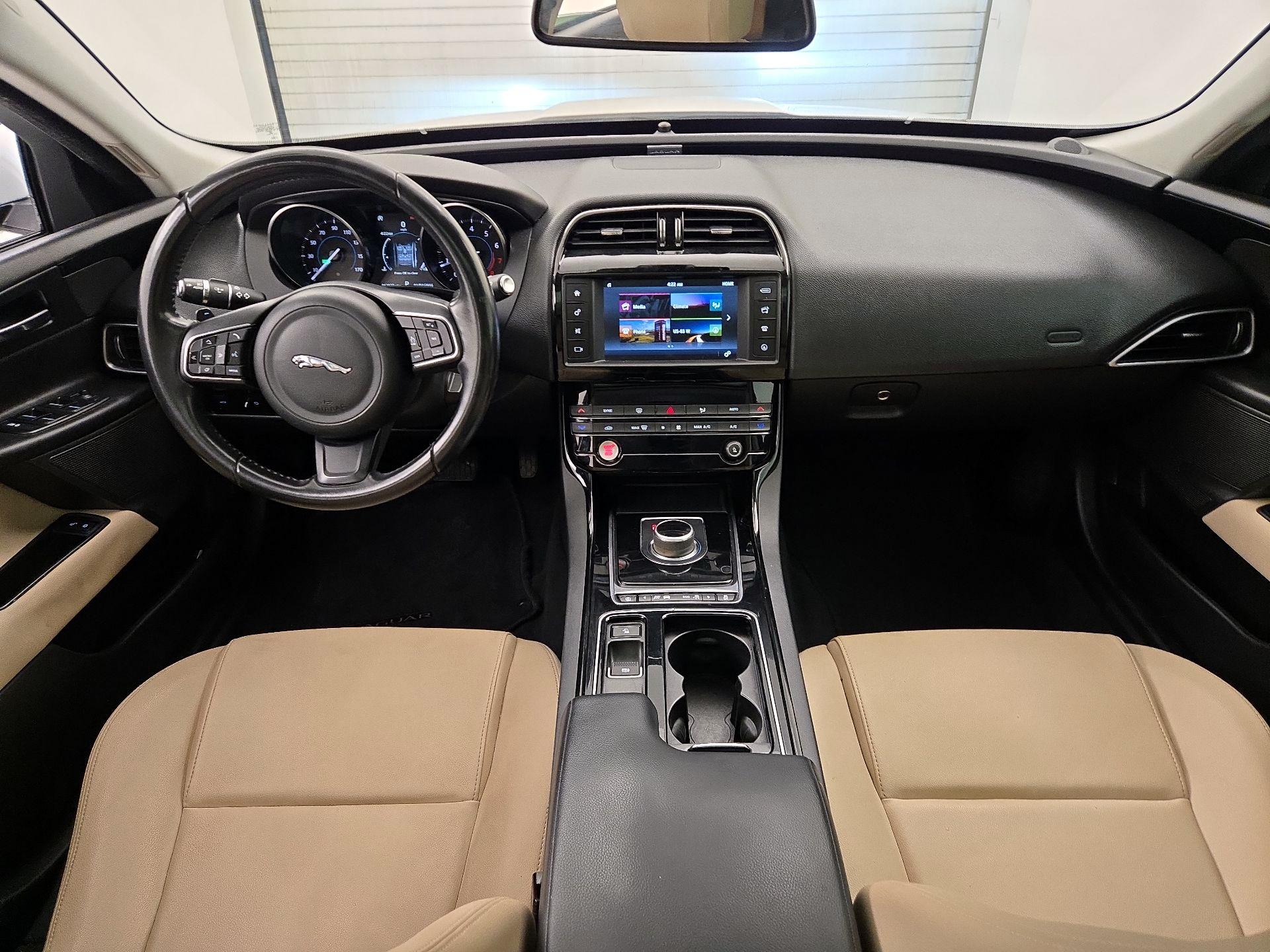 Thumbnail: 2018 Jaguar XE - 9