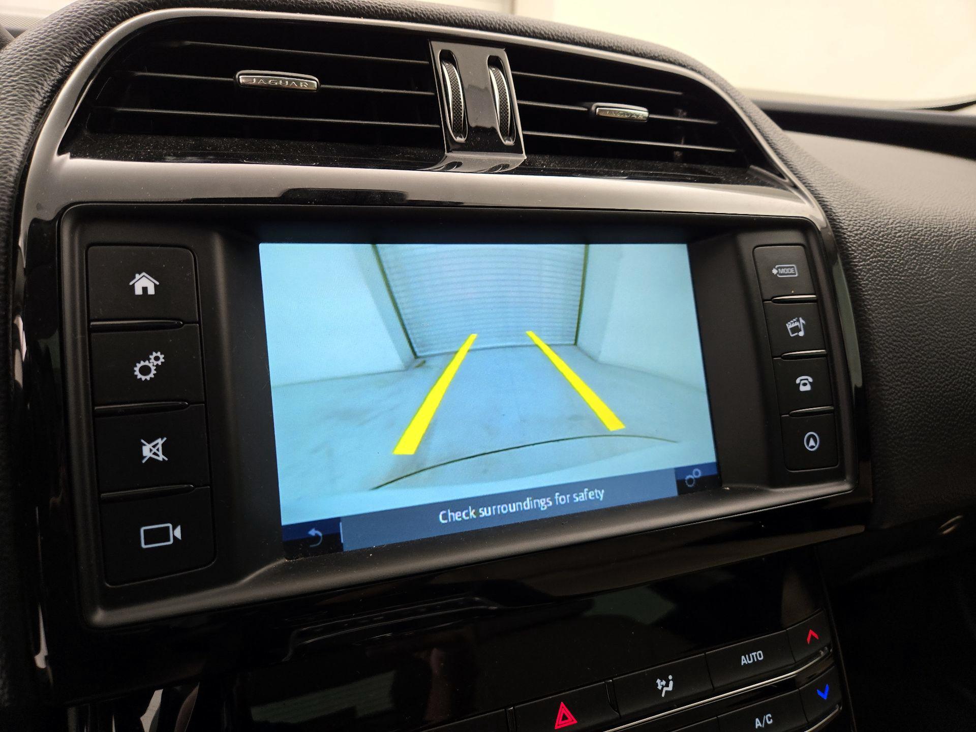 Thumbnail: 2018 Jaguar XE - 15