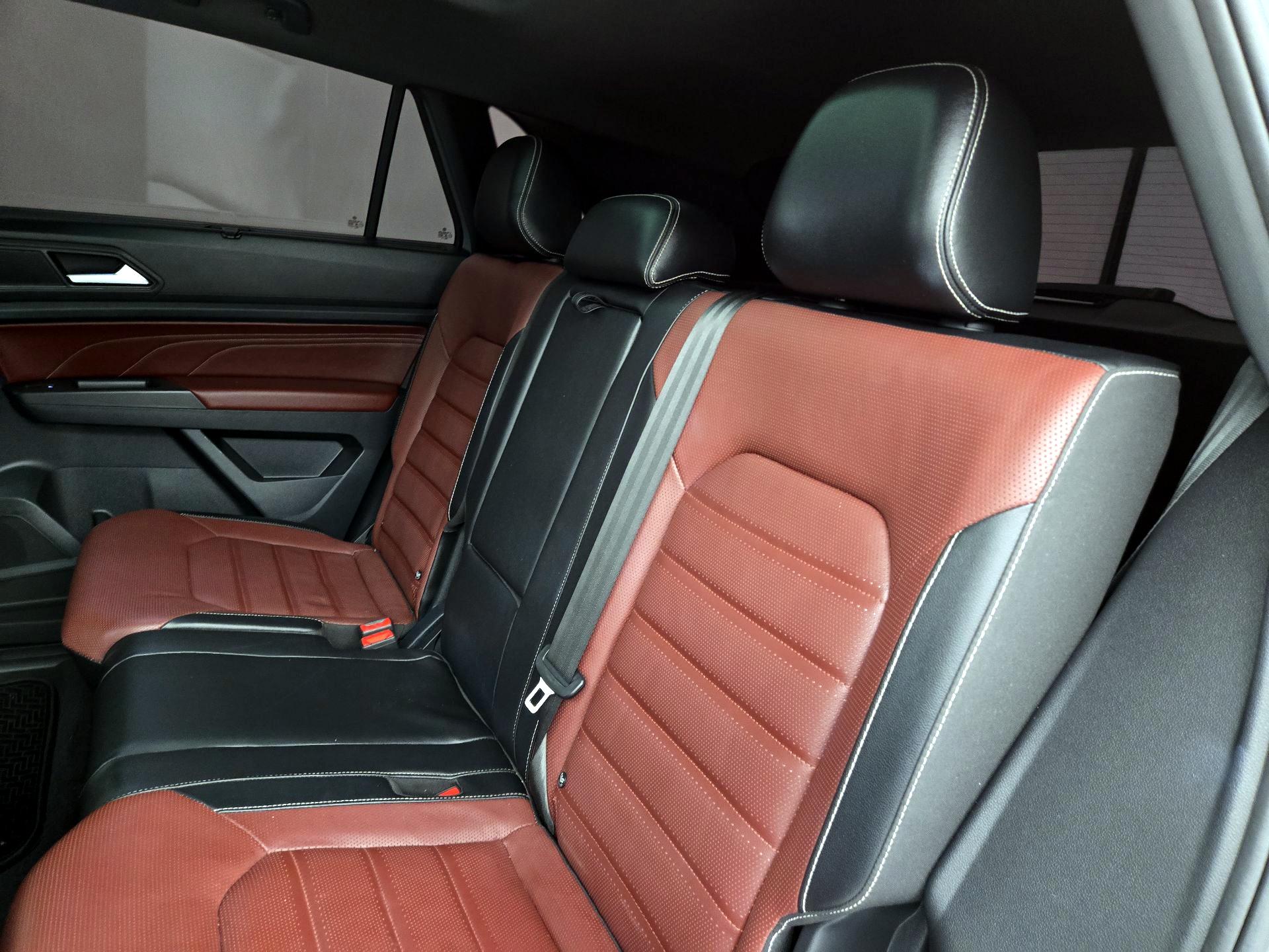 Thumbnail: 2022 Volkswagen Atlas - 20