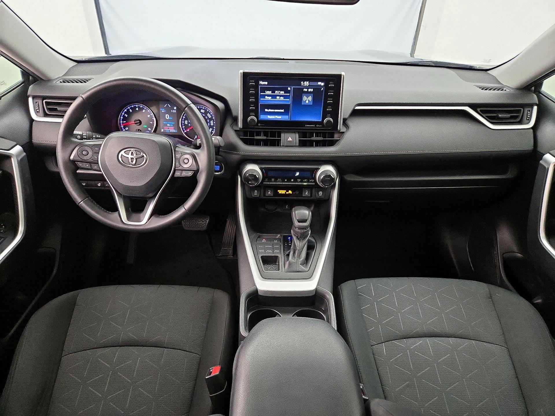 Thumbnail: 2020 Toyota RAV4 - 9