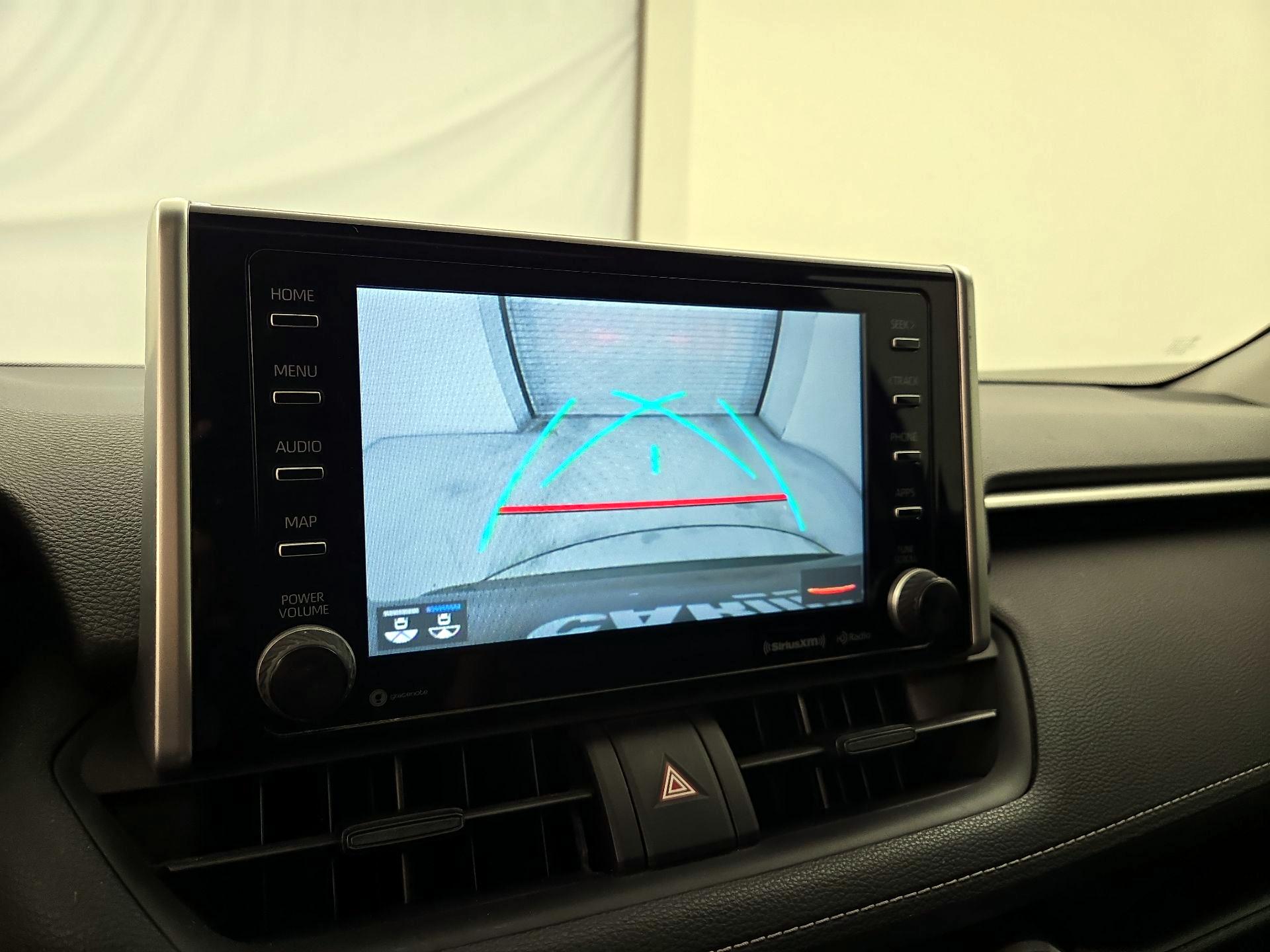 Thumbnail: 2020 Toyota RAV4 - 14