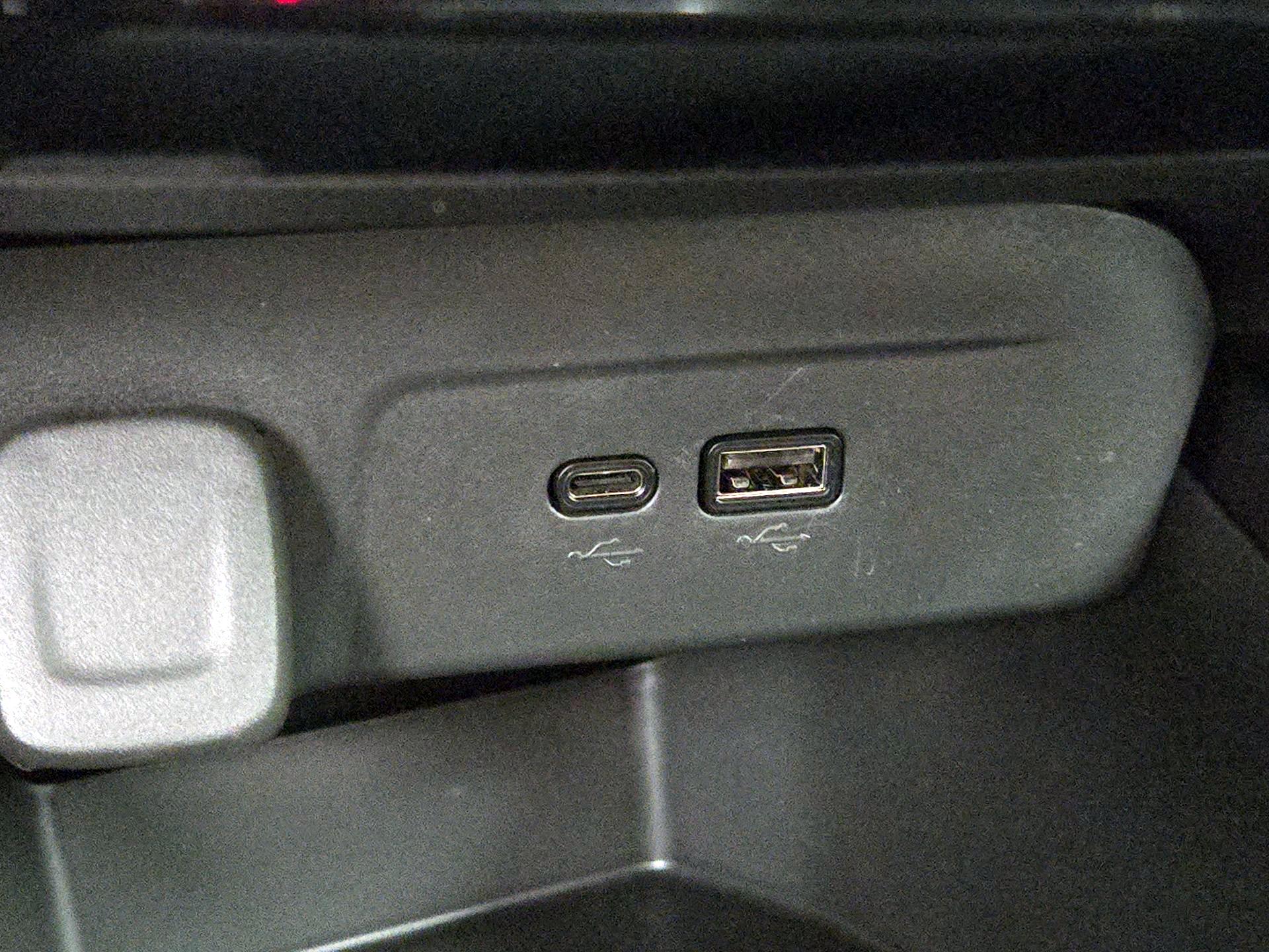 Thumbnail: 2025 Chevrolet Trax - 18