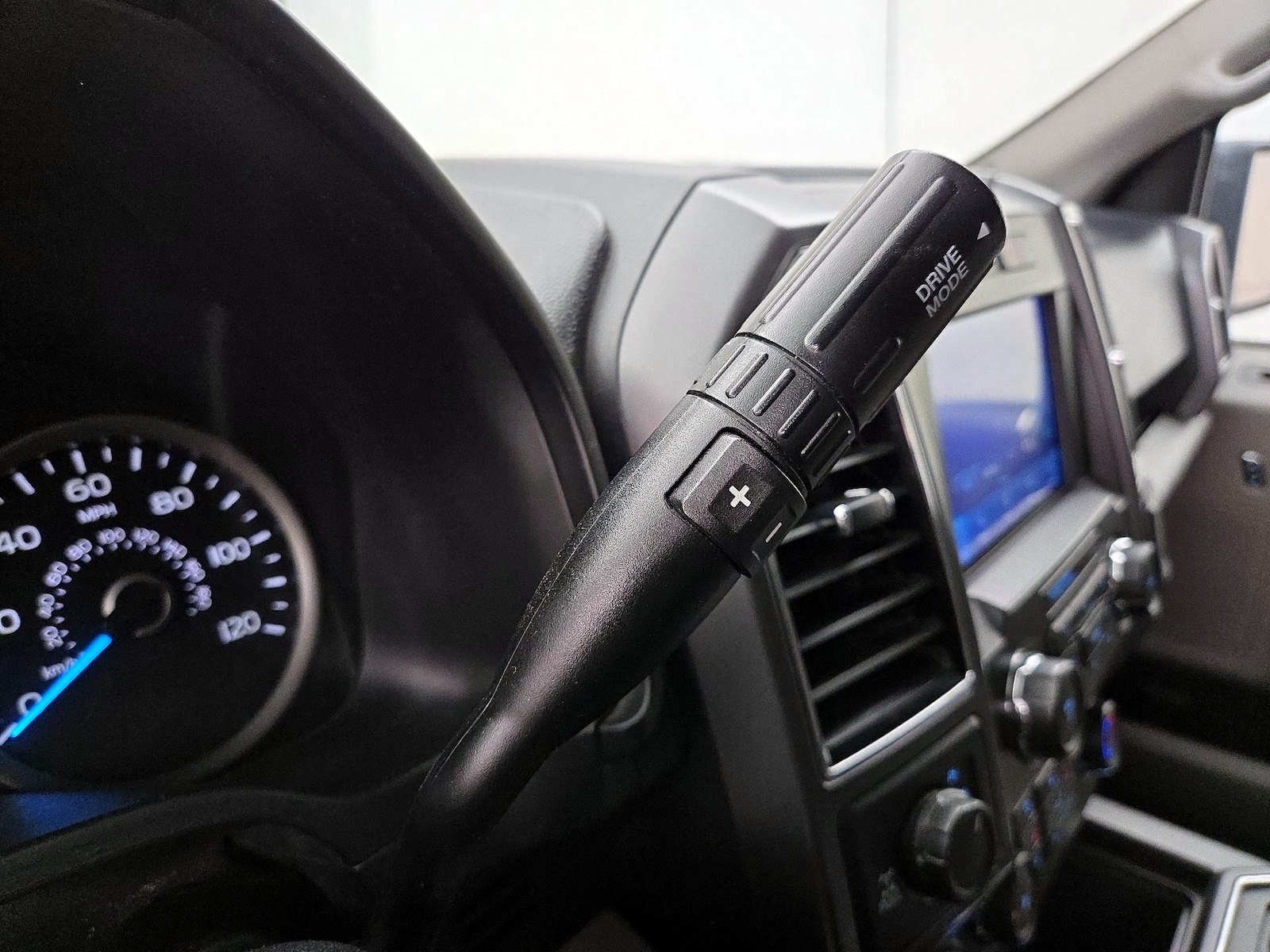 2020 Ford F-150 XLT - Photo 19