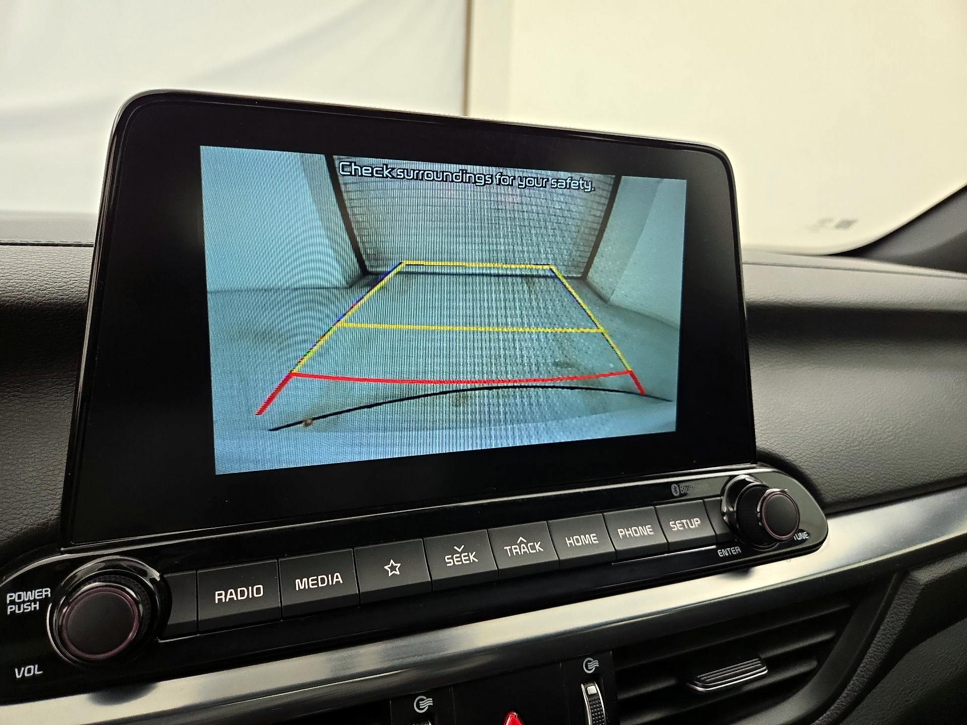 Thumbnail: 2021 Kia Forte - 14