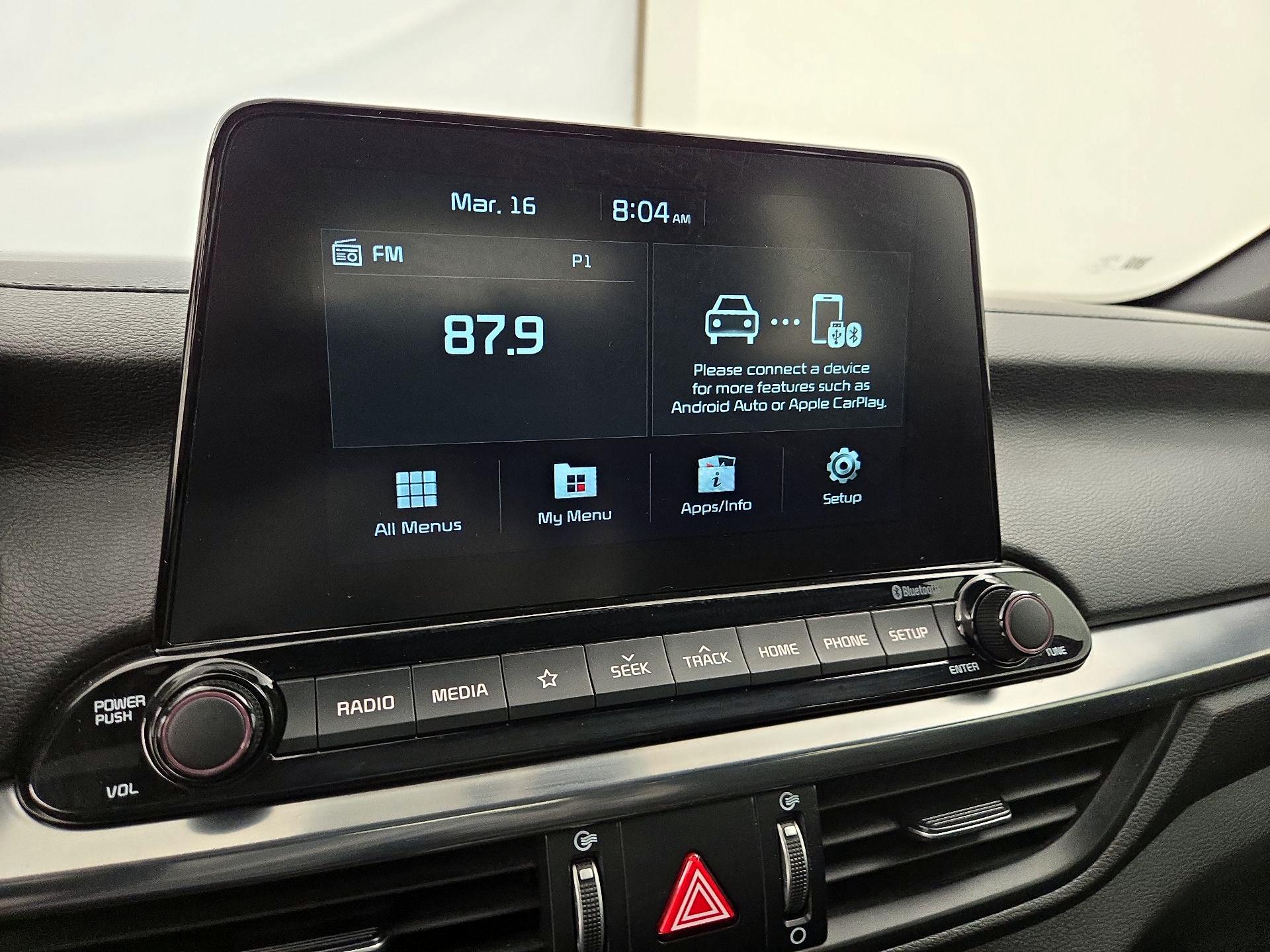 Thumbnail: 2021 Kia Forte - 15