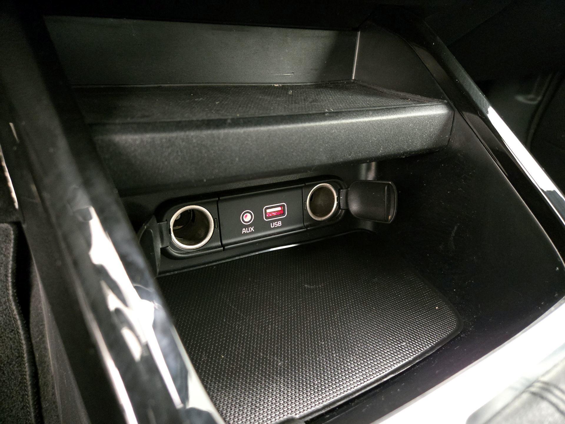 Thumbnail: 2021 Kia Forte - 18