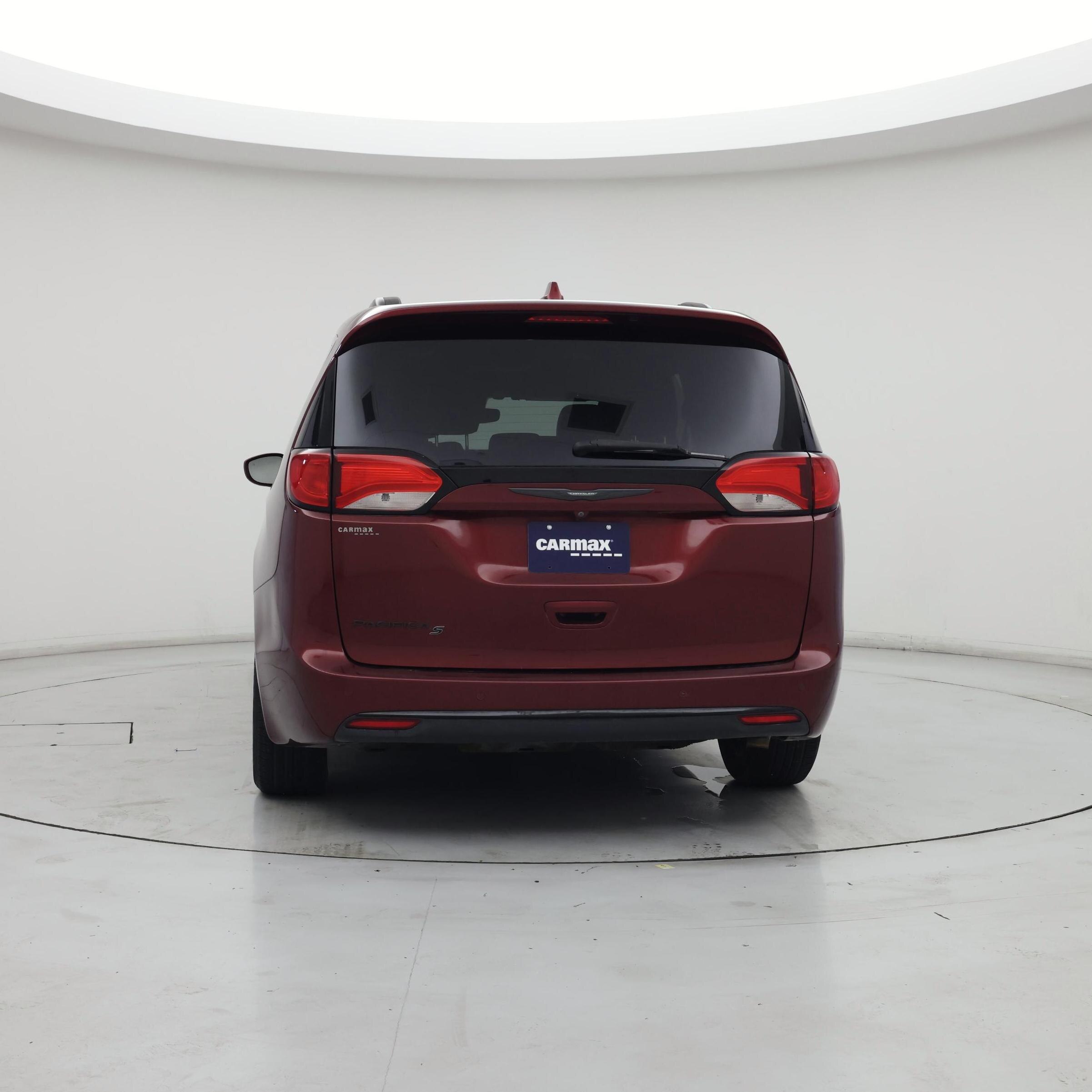 Thumbnail: 2019 Chrysler Pacifica - 6