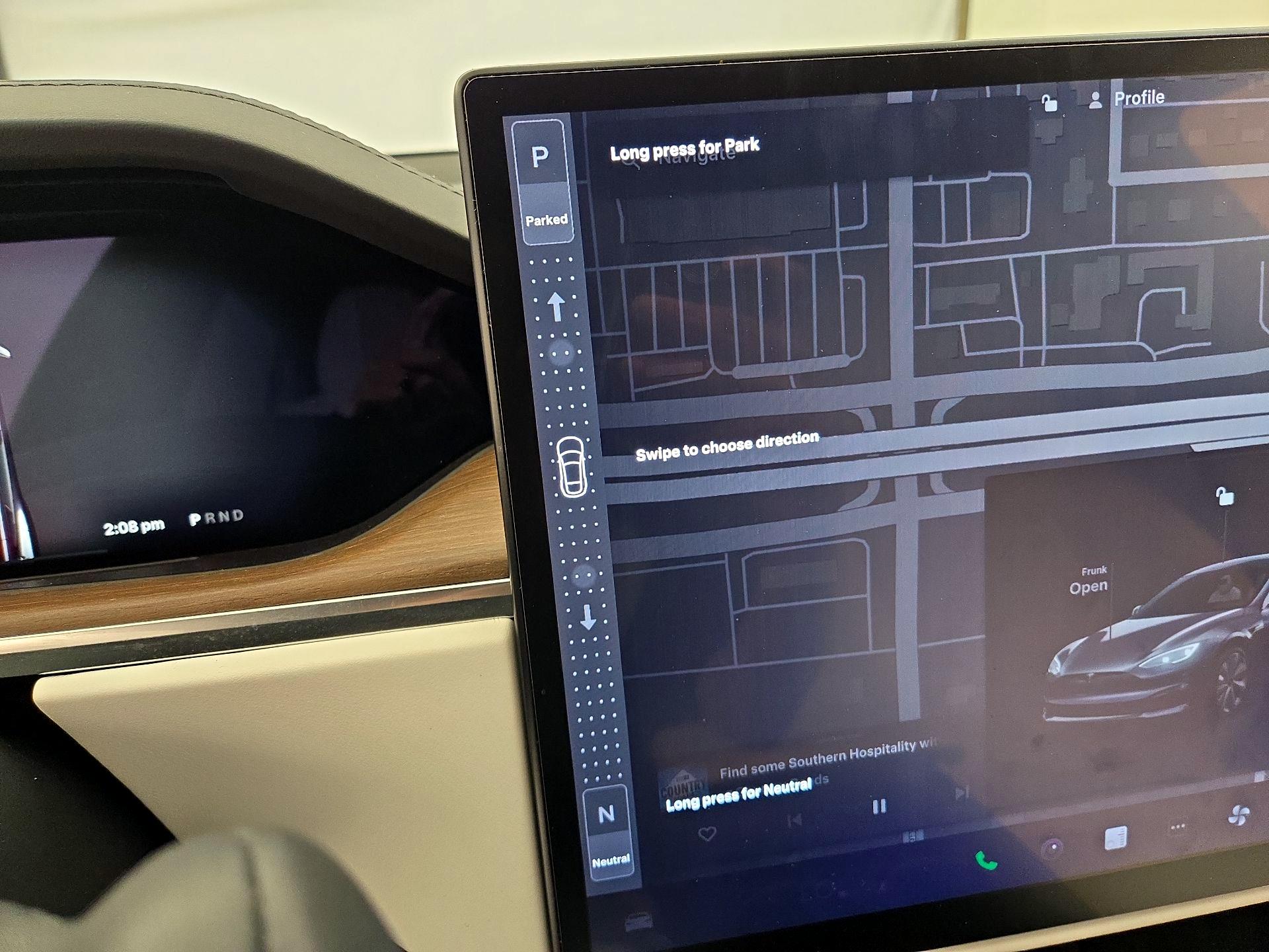 Thumbnail: 2022 Tesla Model S - 17