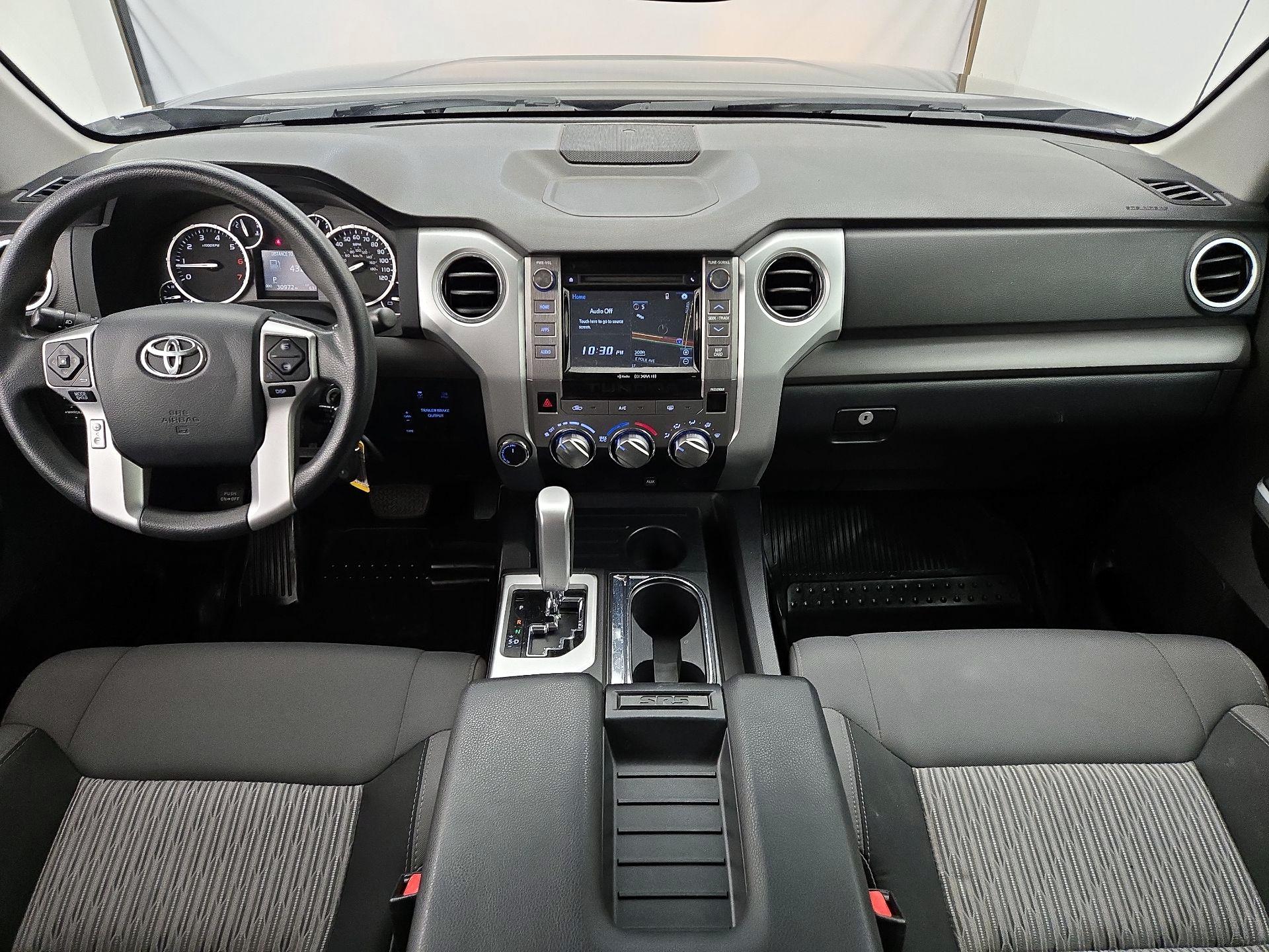 Thumbnail: 2017 Toyota Tundra - 9